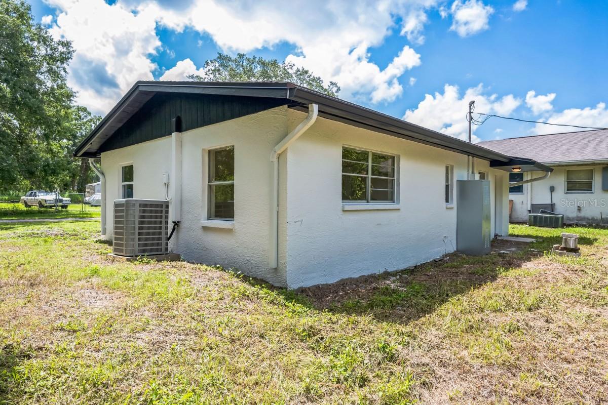JOE LEWIS FARMS - Residential