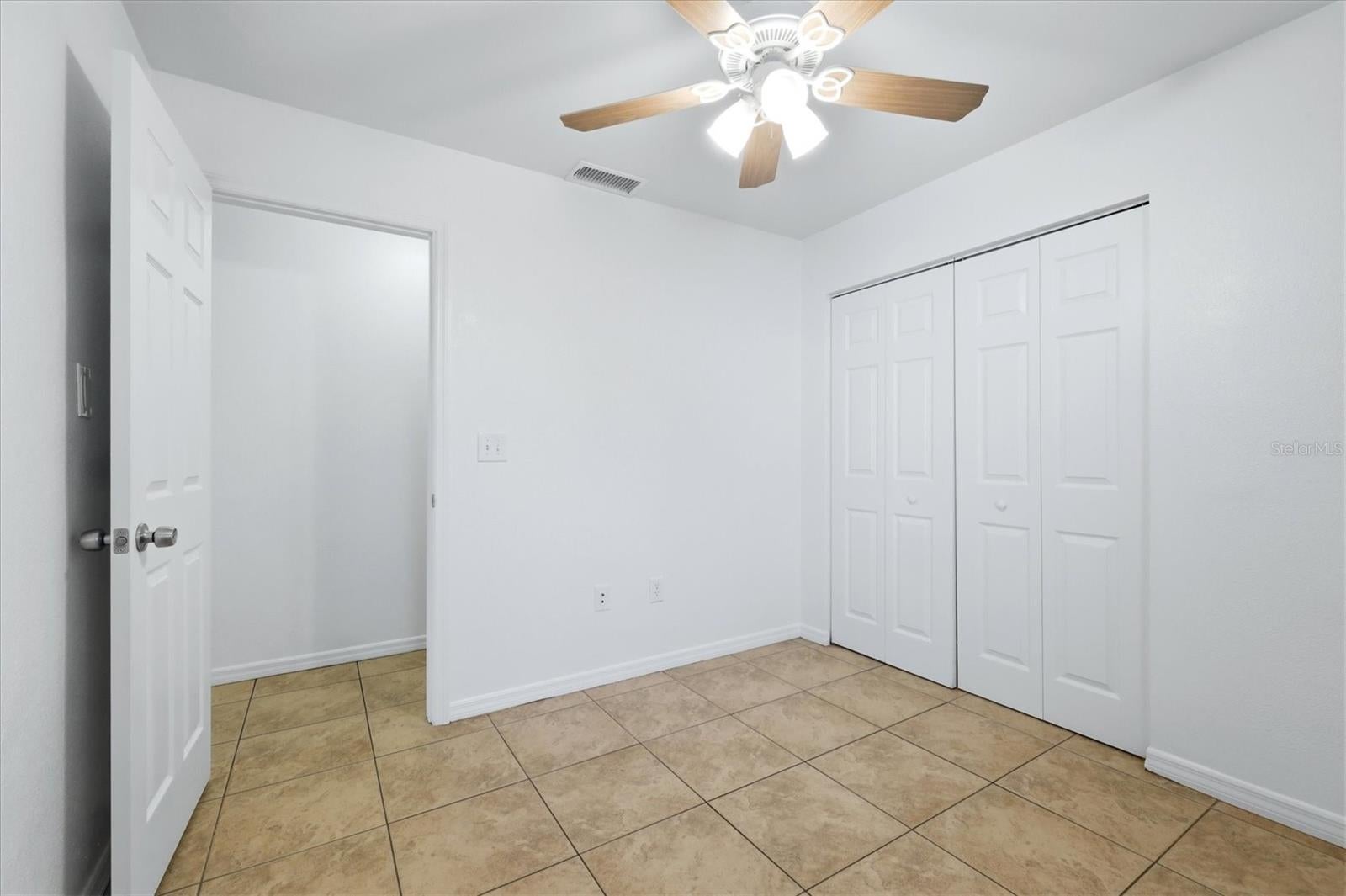 NORTH RIVERSIDE PARK - Residential