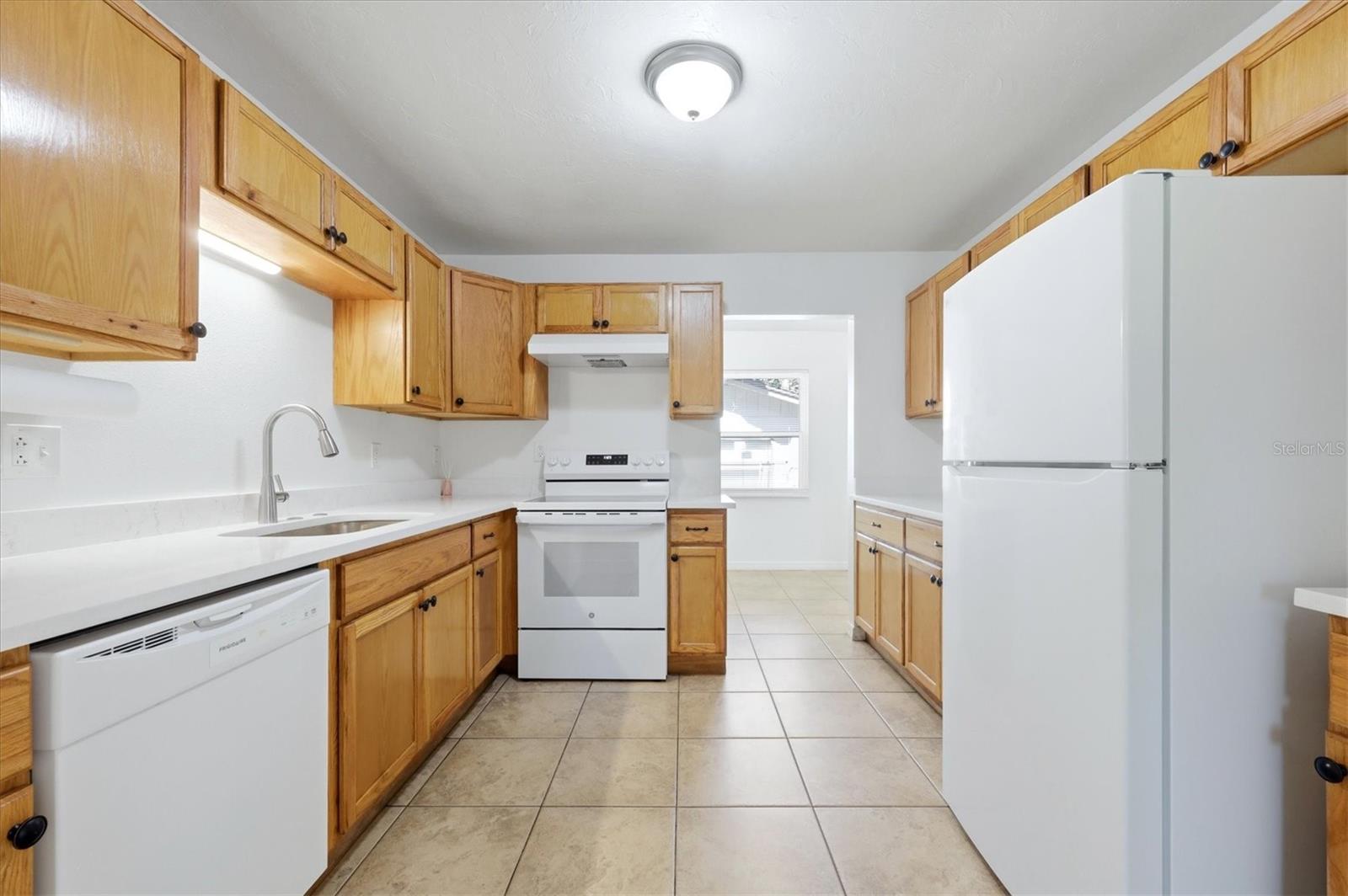 NORTH RIVERSIDE PARK - Residential