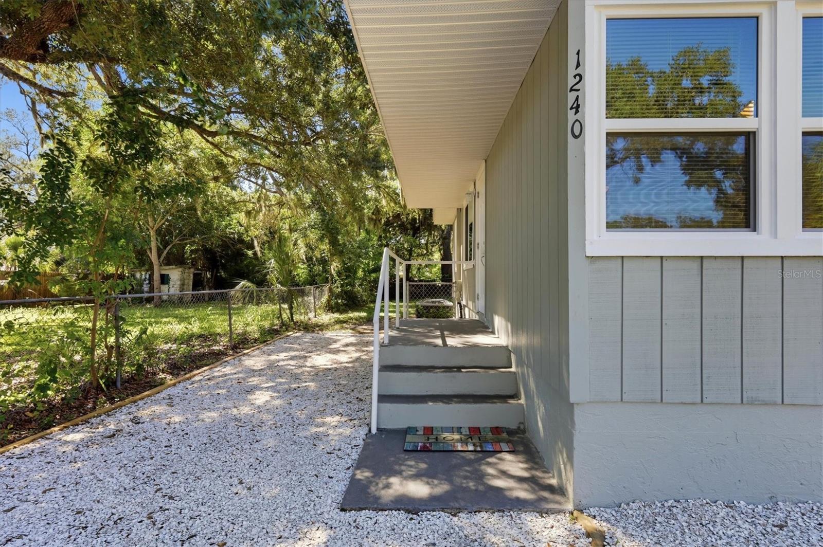 NORTH RIVERSIDE PARK - Residential