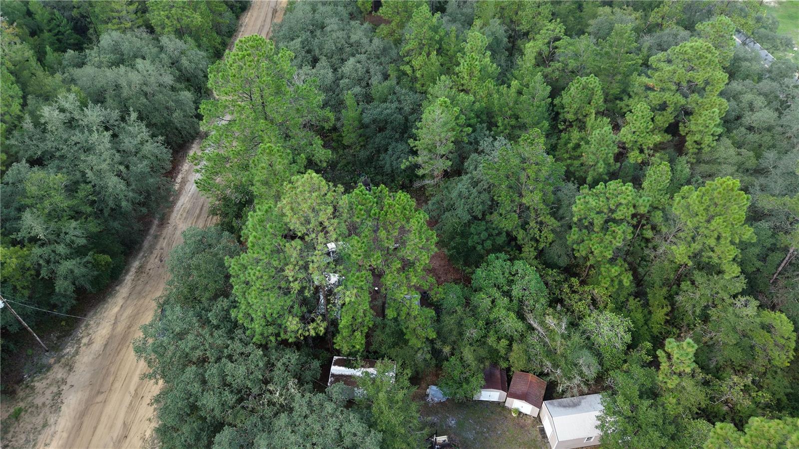 INTERLACHEN LAKES ESTATES - Land