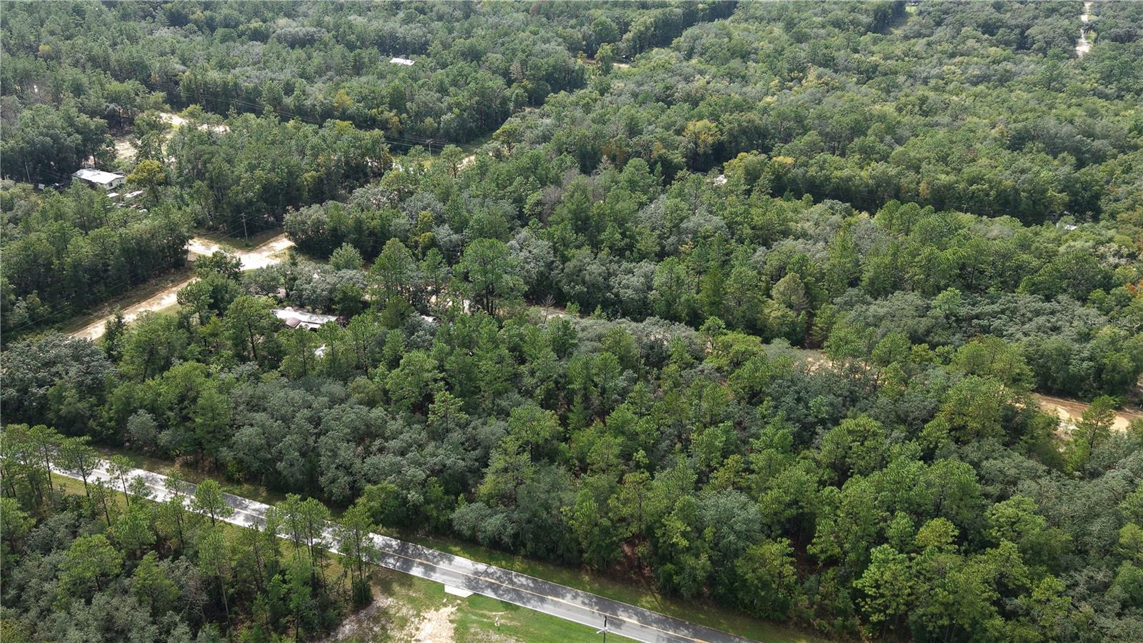 INTERLACHEN LAKES ESTATES - Land