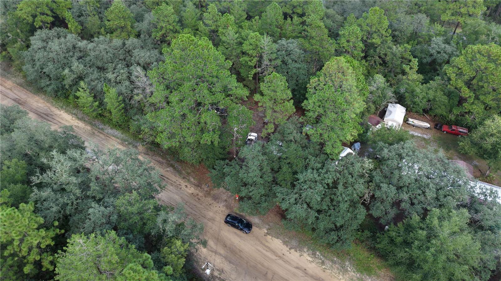 INTERLACHEN LAKES ESTATES - Land