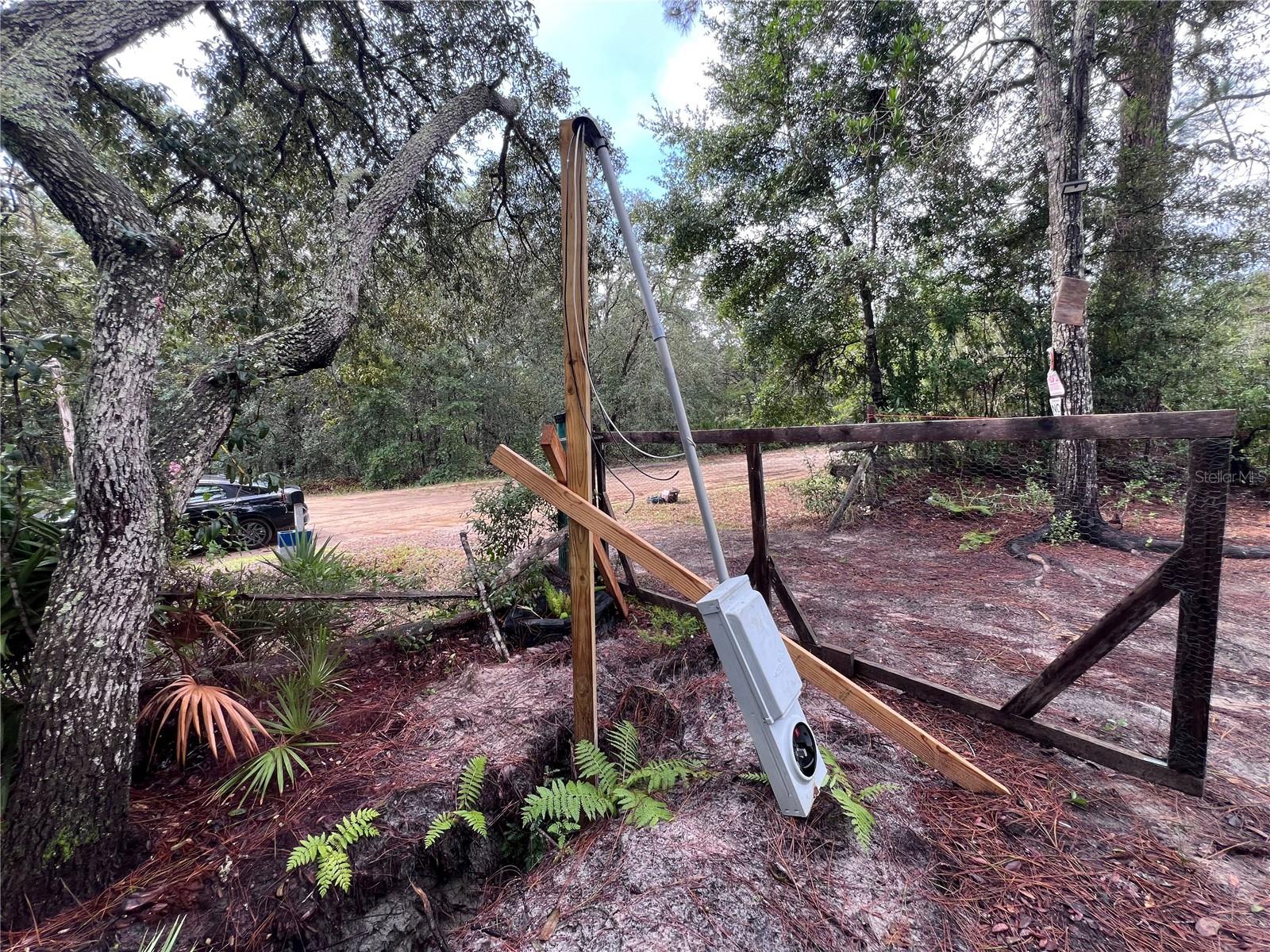 INTERLACHEN LAKES ESTATES - Land
