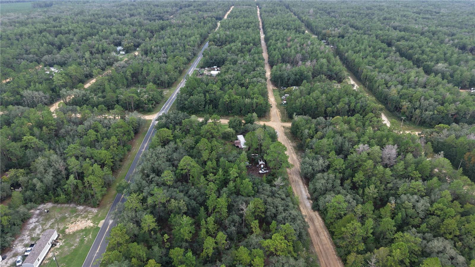 INTERLACHEN LAKES ESTATES - Land