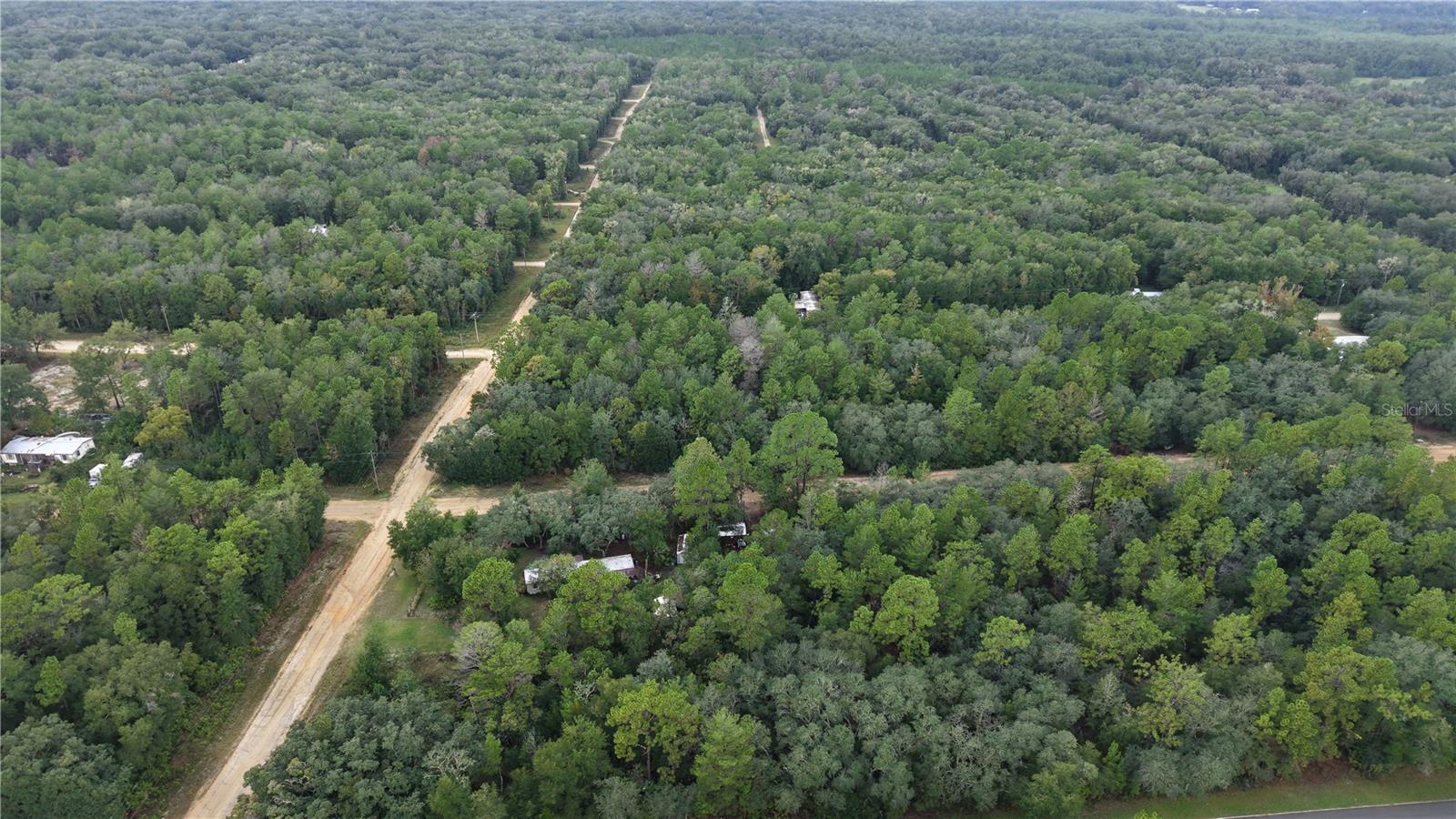 INTERLACHEN LAKES ESTATES - Land