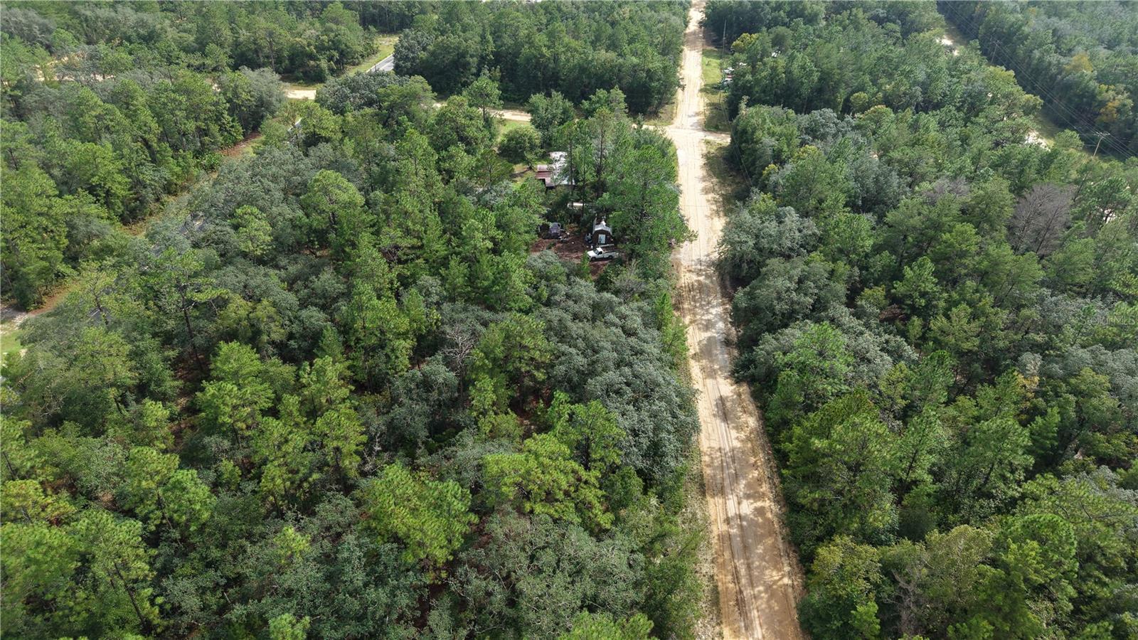 INTERLACHEN LAKES ESTATES - Land