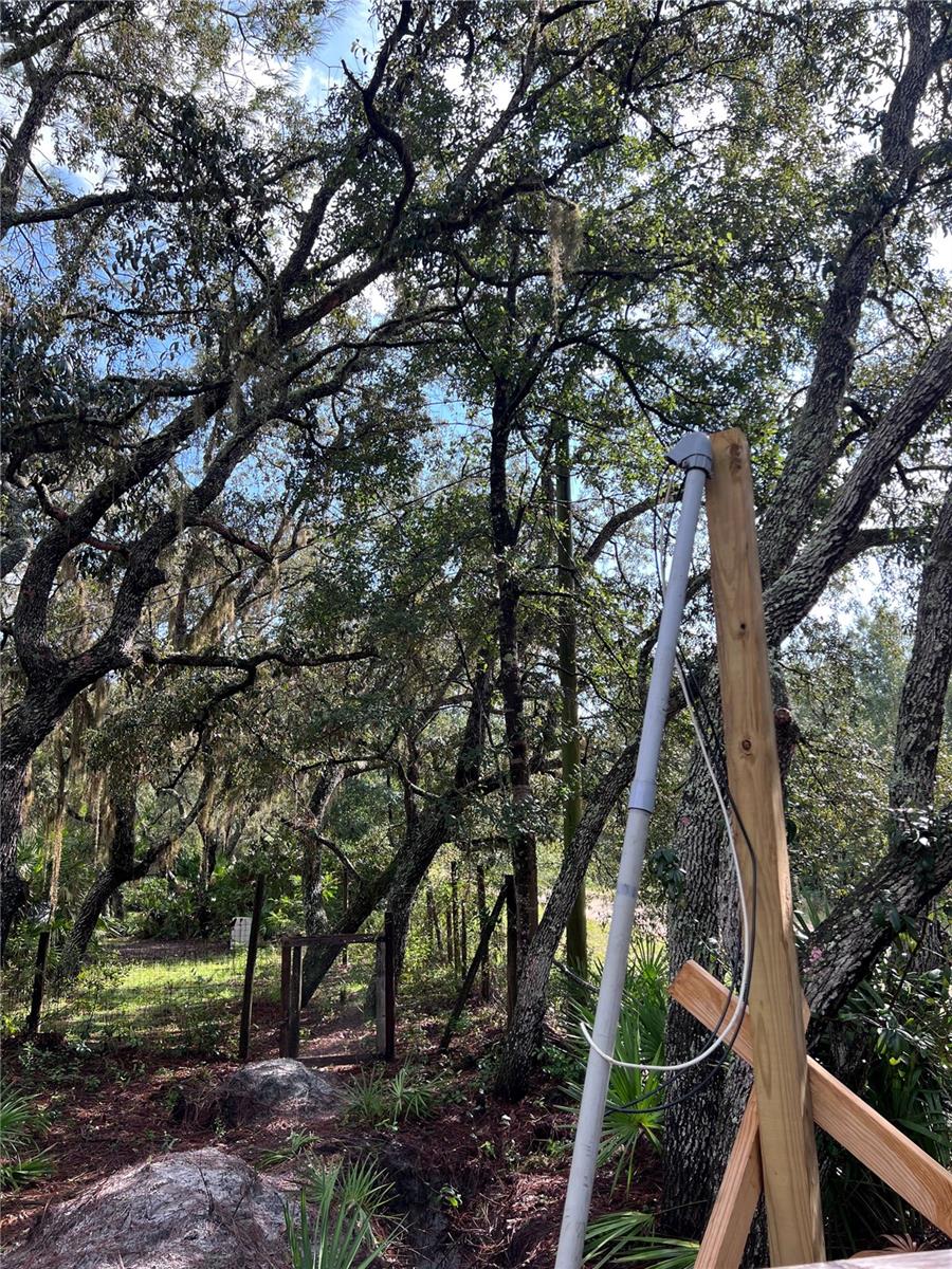 INTERLACHEN LAKES ESTATES - Land