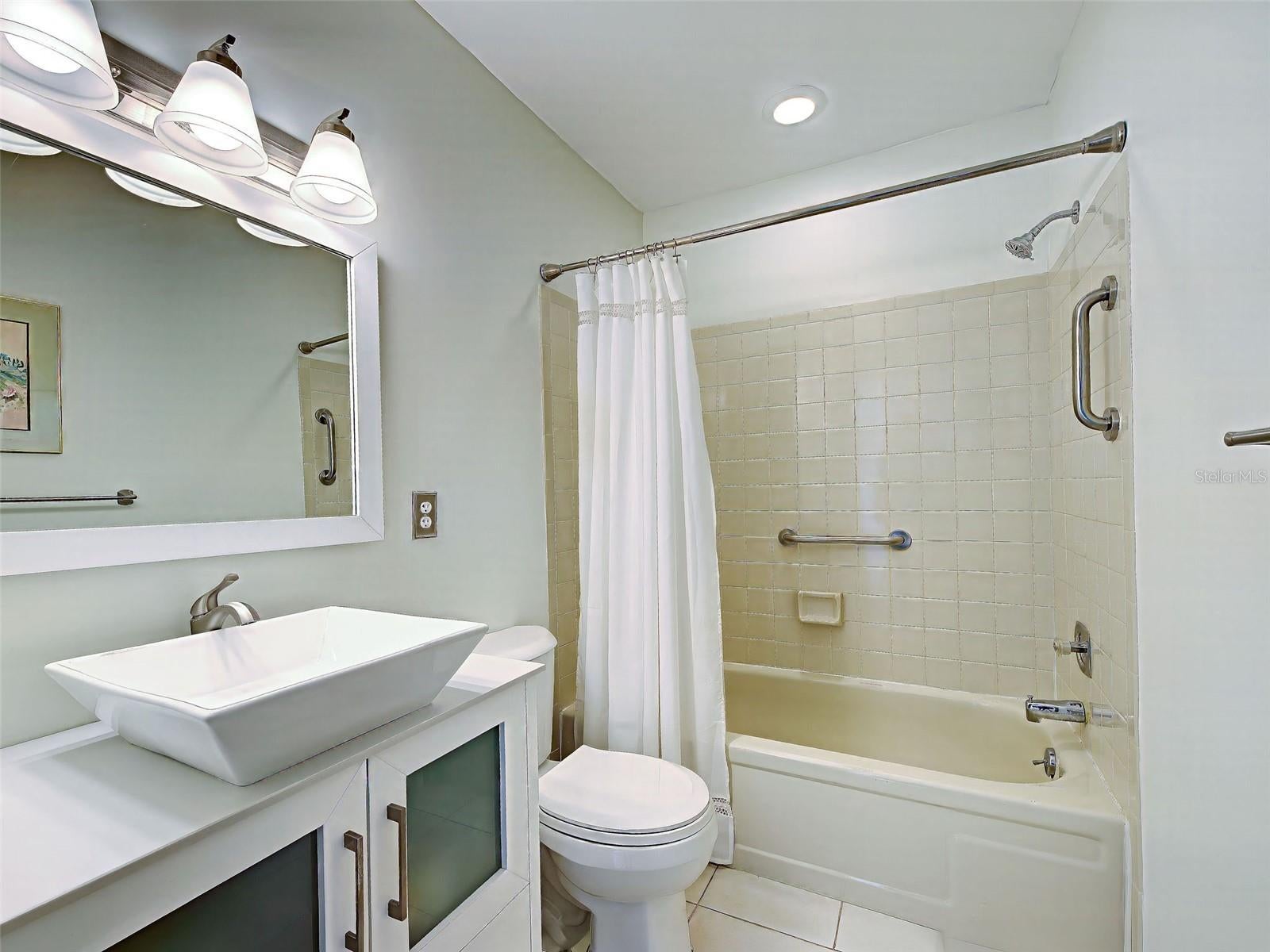 VILLAGE AT WILDFLOWER CC PH 01 B - Residential