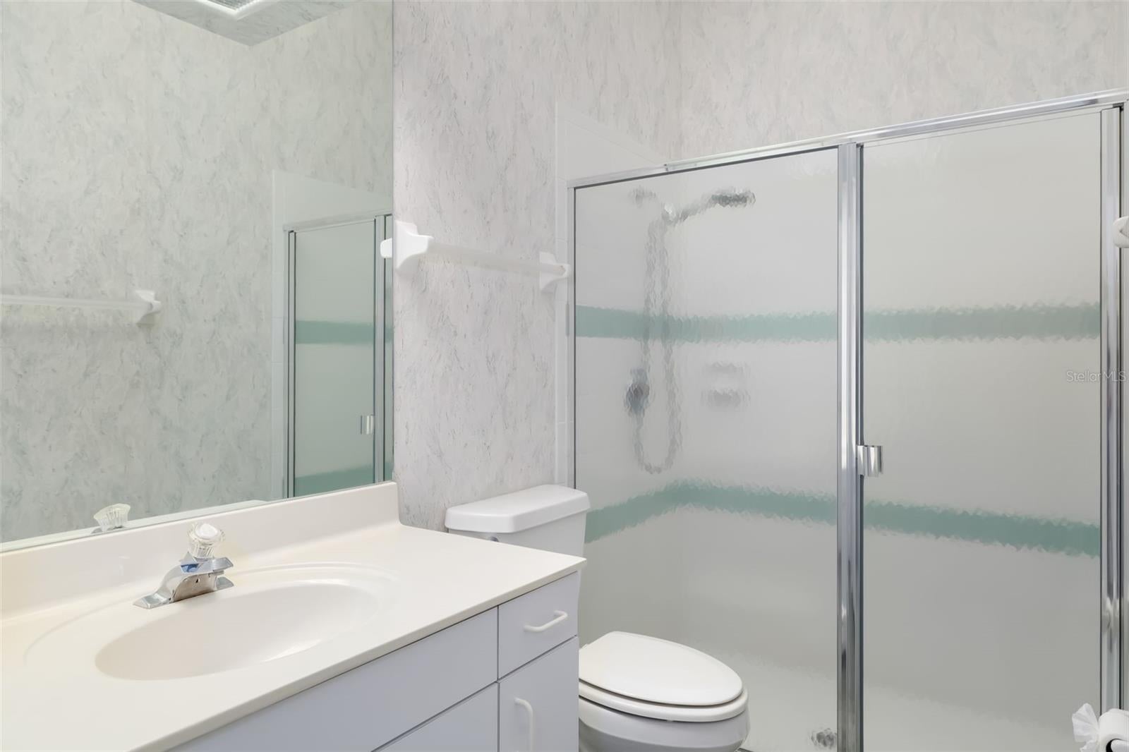 LAUREL OAK ESTATES SEC 01 - Residential