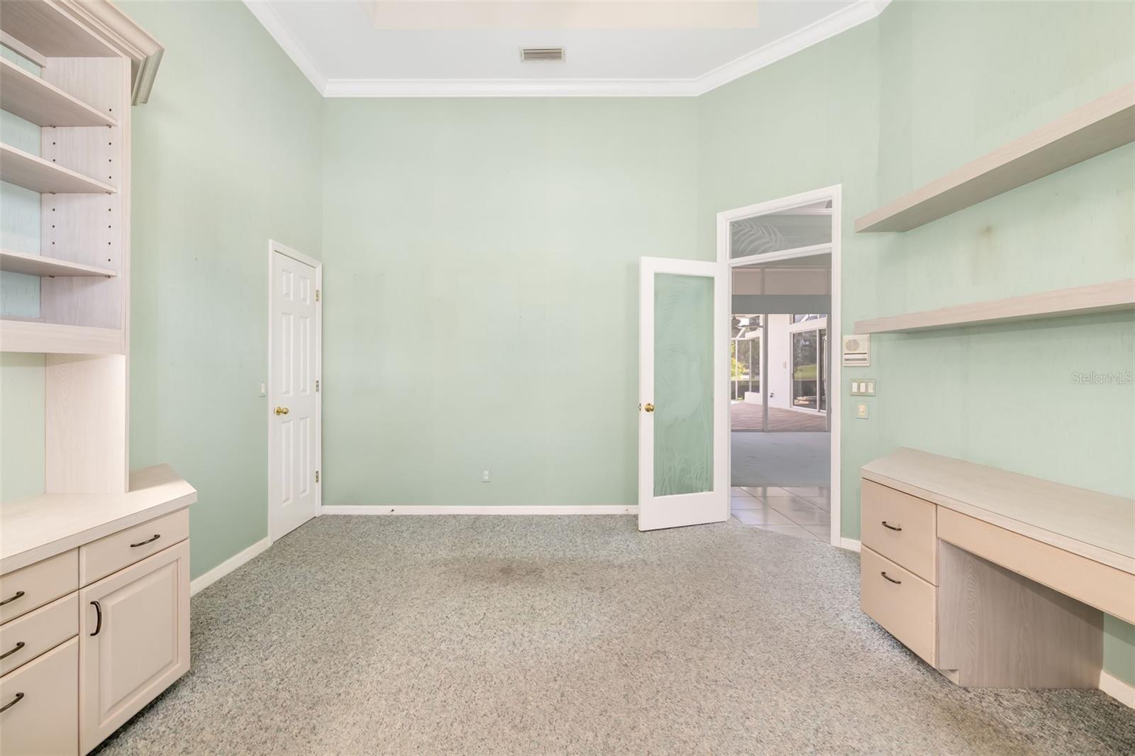 LAUREL OAK ESTATES SEC 01 - Residential