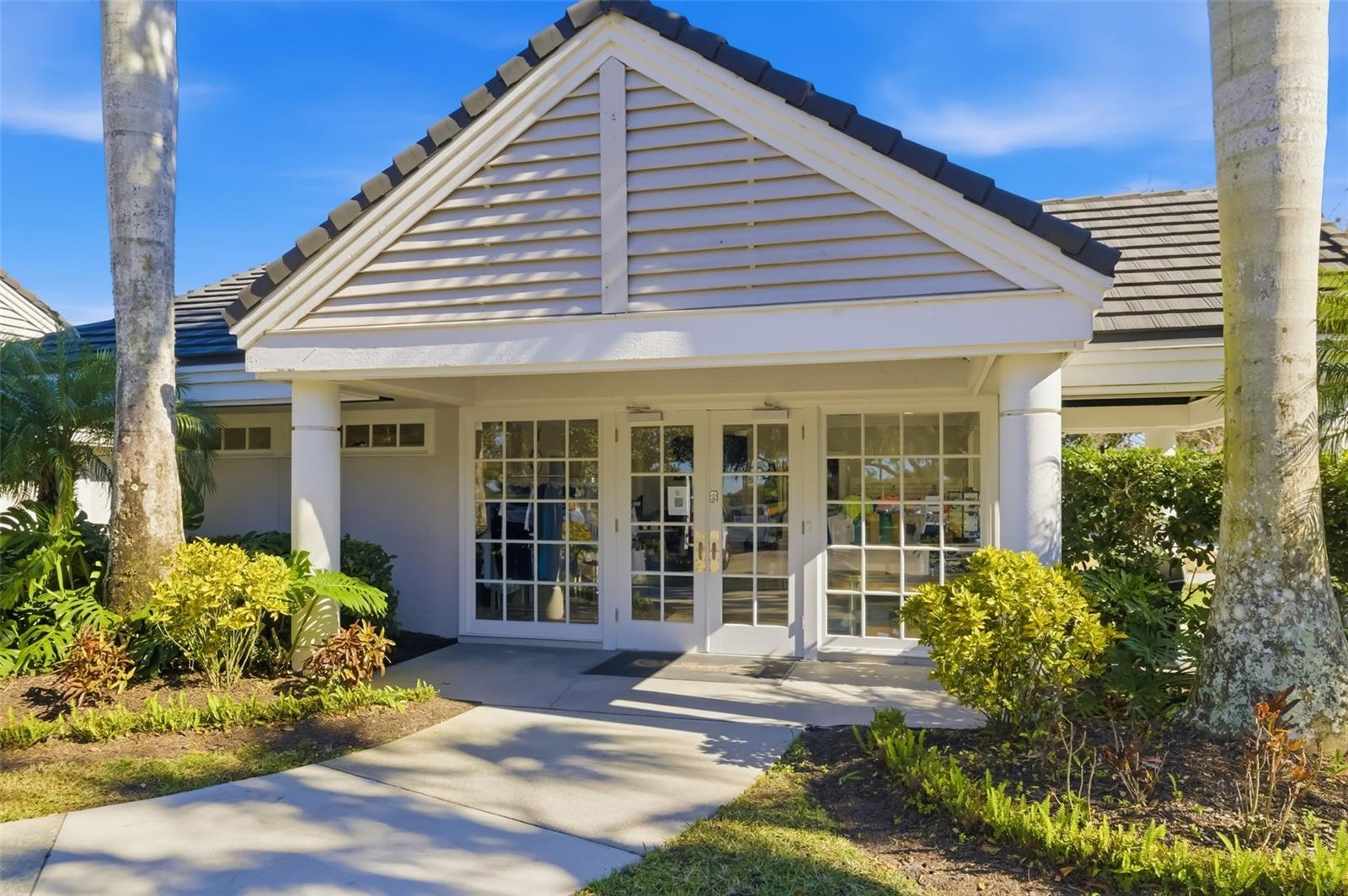 LAUREL OAK ESTATES SEC 01 - Residential