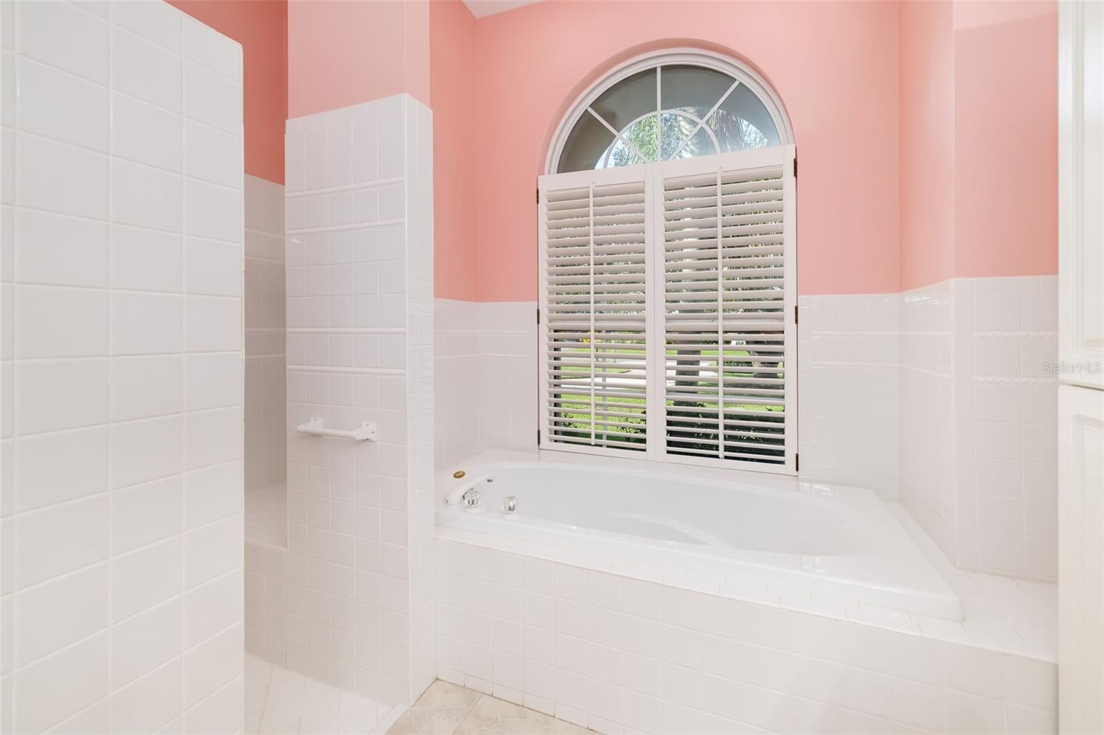 LAUREL OAK ESTATES SEC 01 - Residential