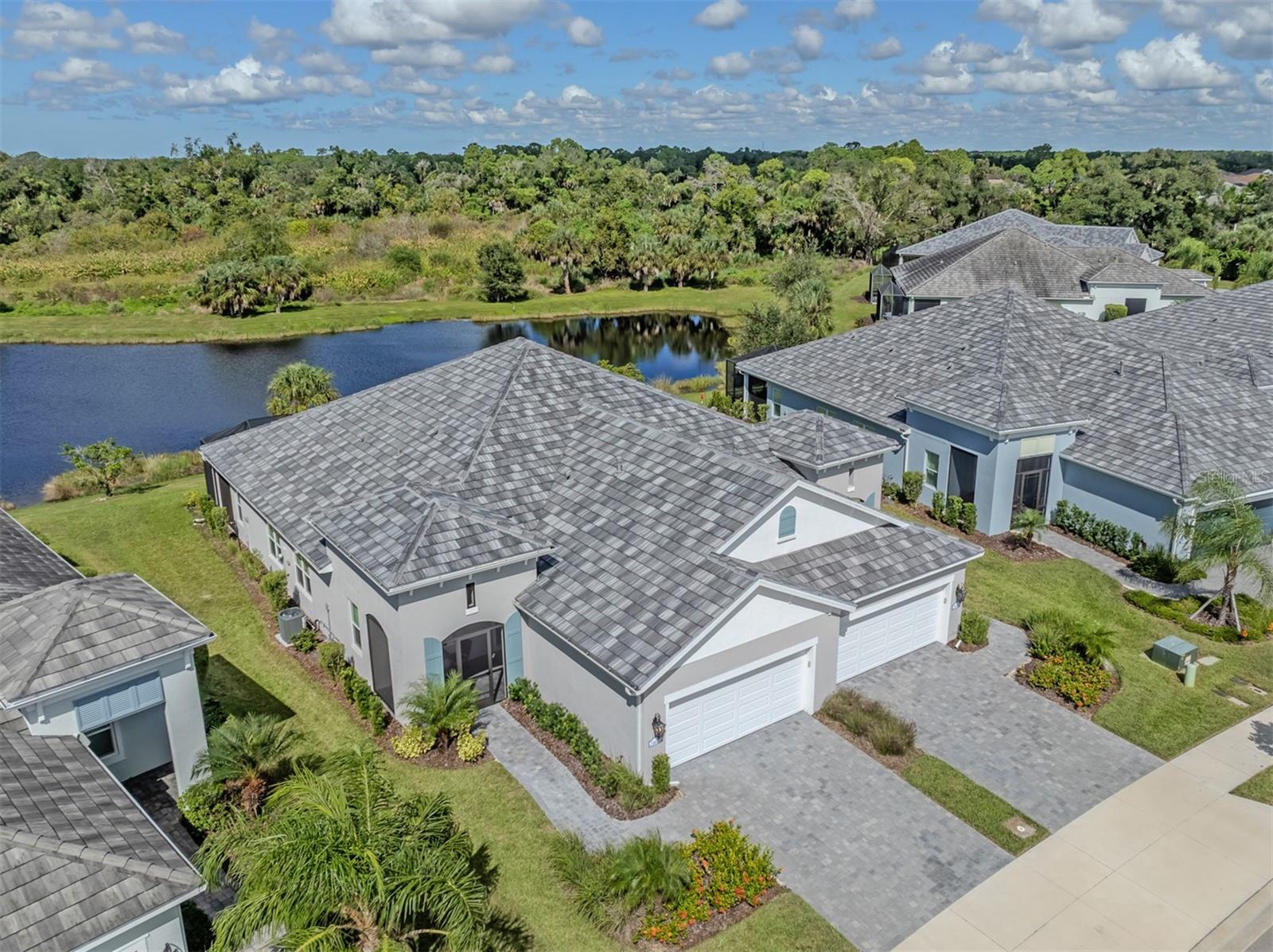 GRAND PALM - Residential