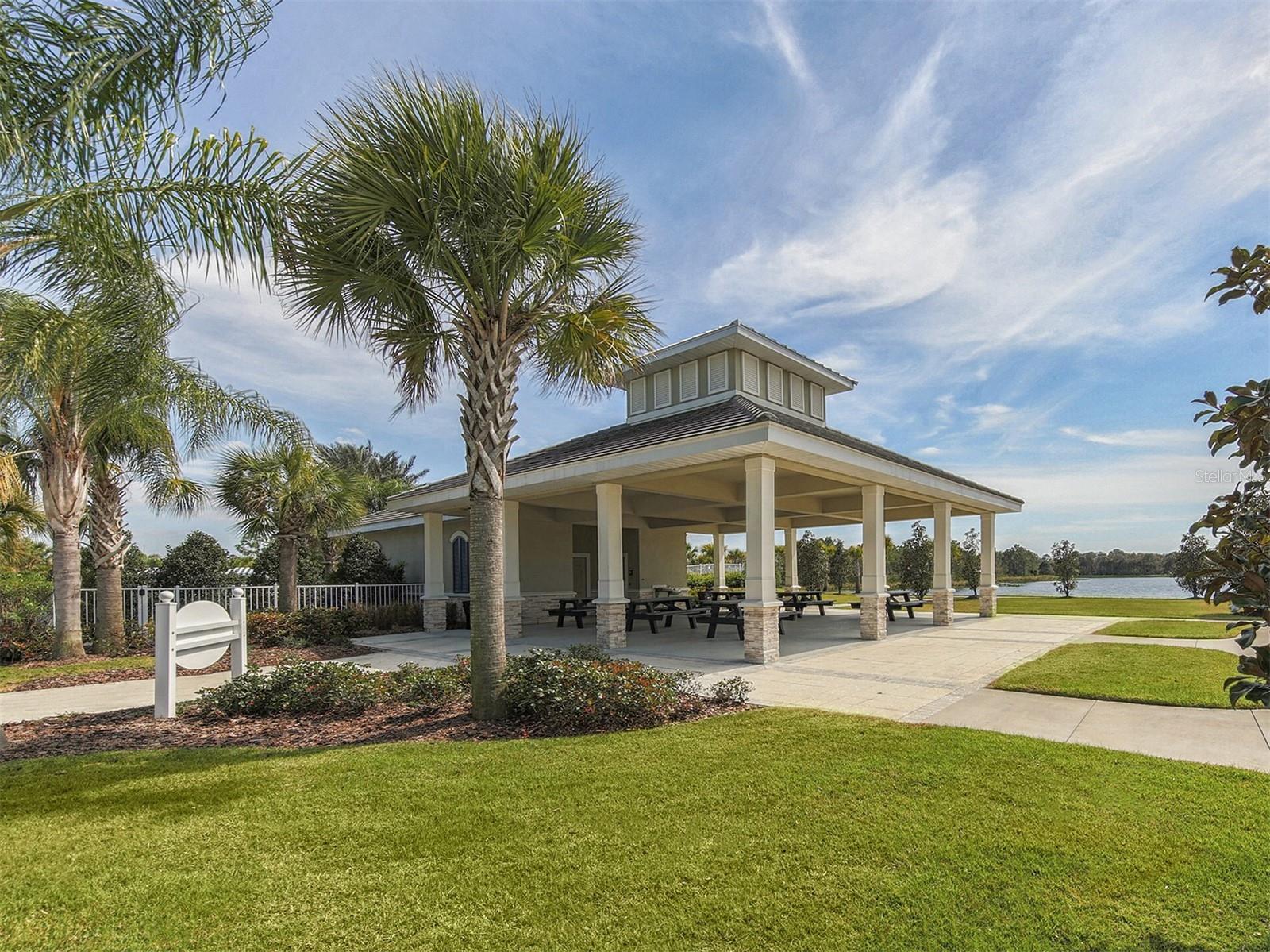 GRAND PALM - Residential