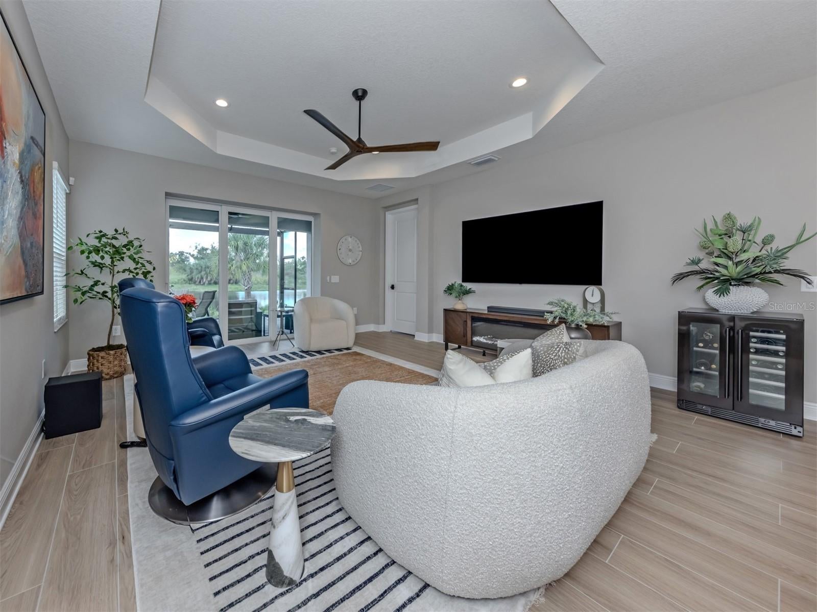 GRAND PALM - Residential