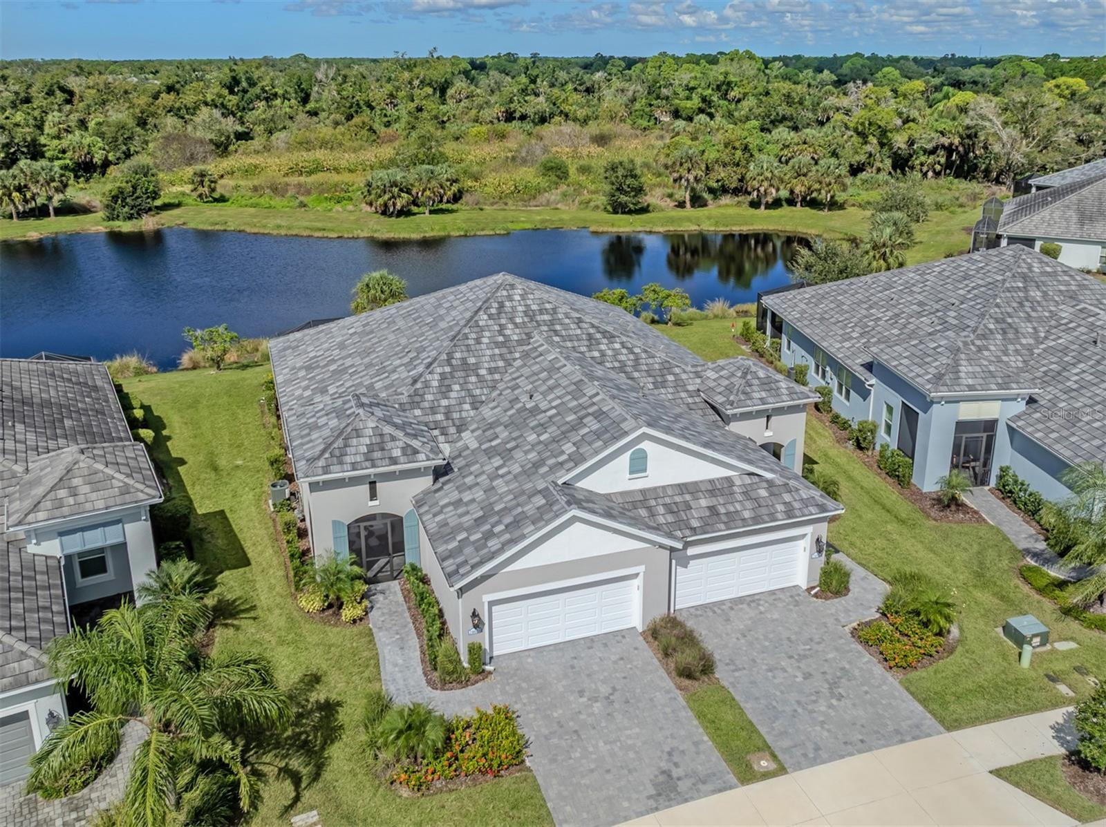 GRAND PALM - Residential