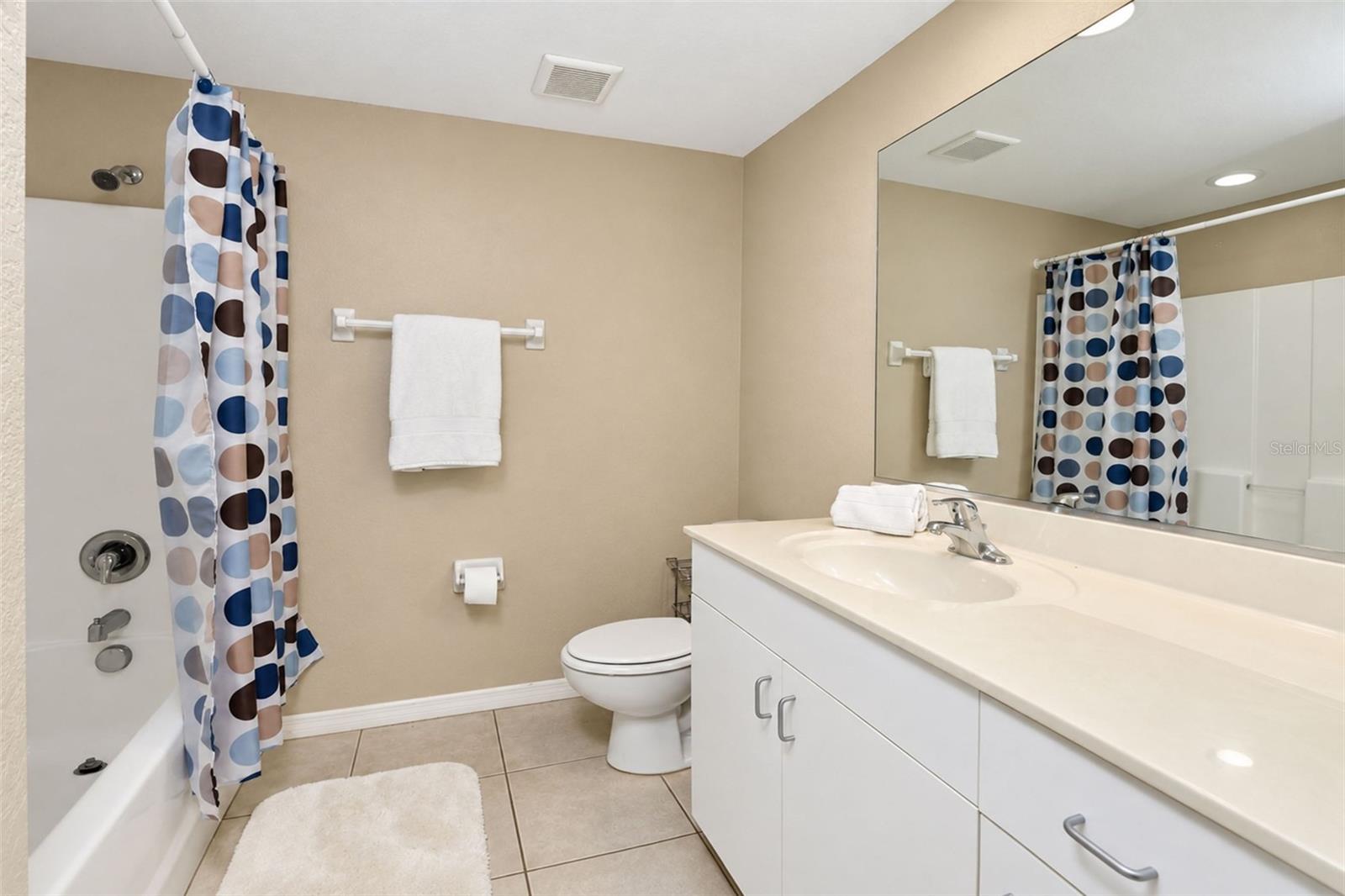 FIDDLERS GREEN TALL PINES - Residential