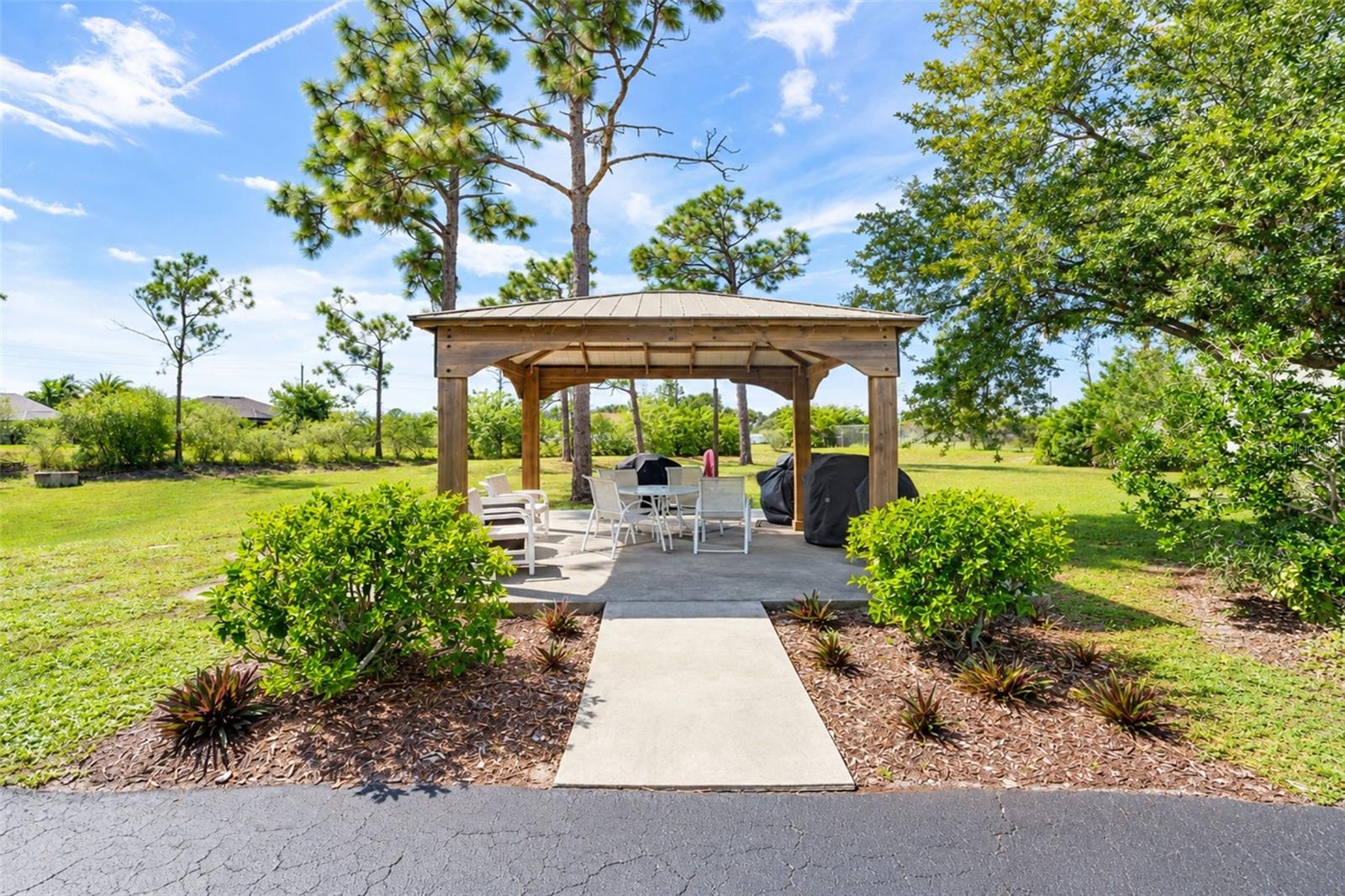 FIDDLERS GREEN TALL PINES - Residential
