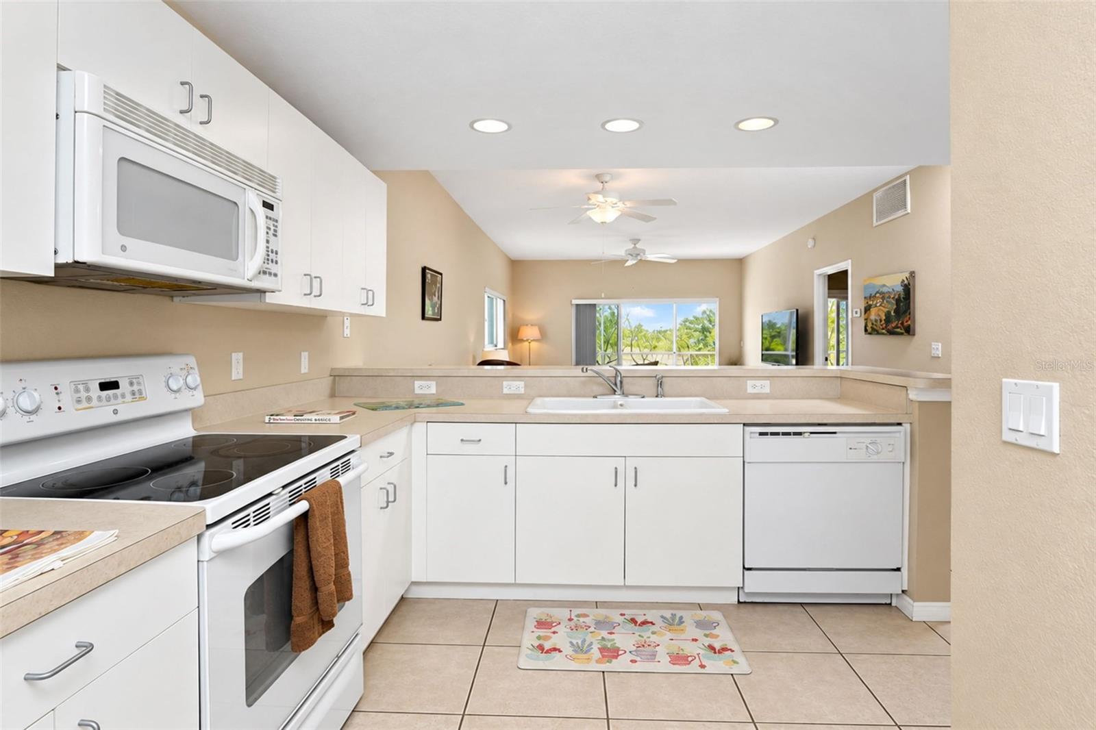 FIDDLERS GREEN TALL PINES - Residential