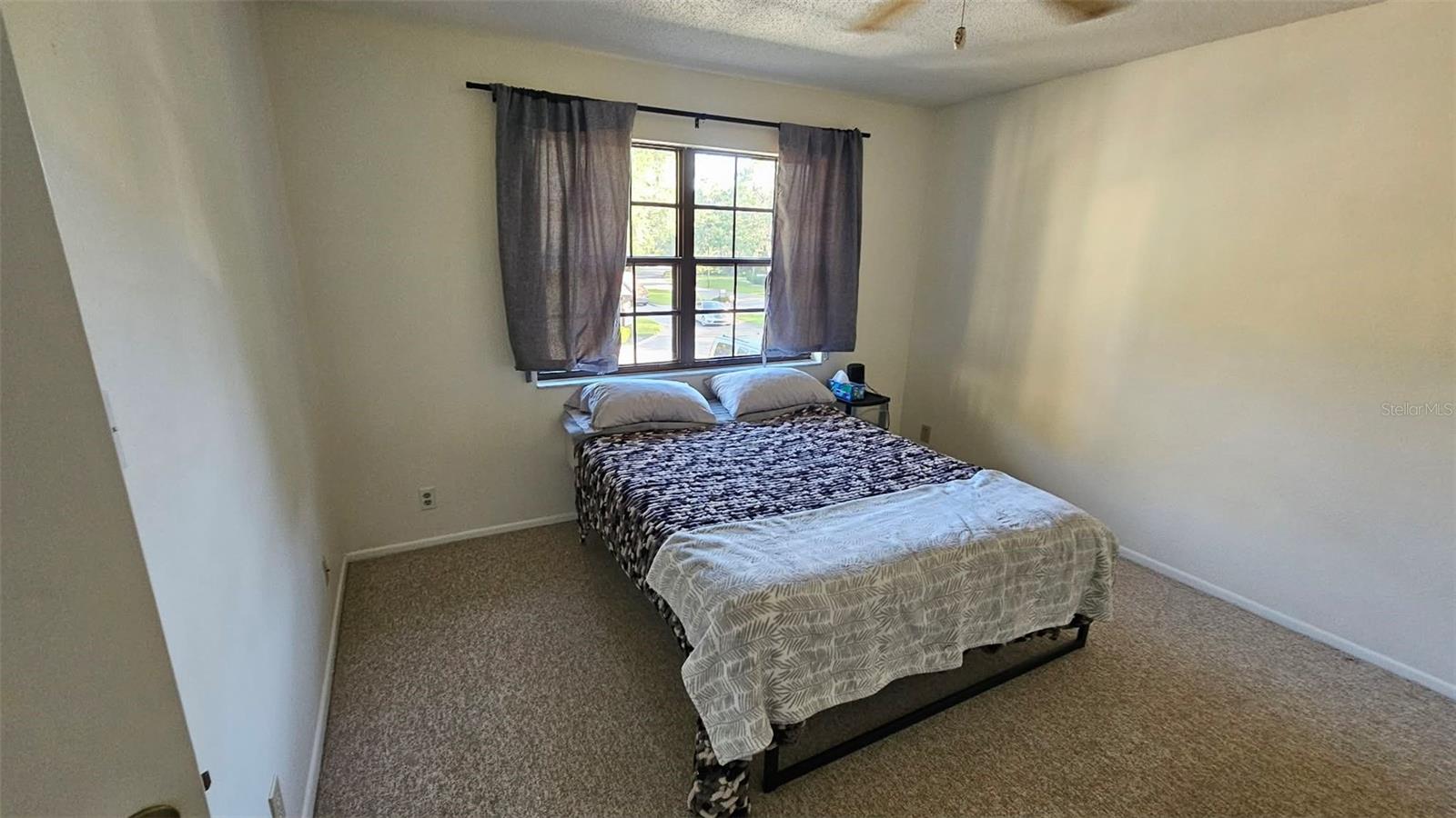 OAKS 03 - Residential