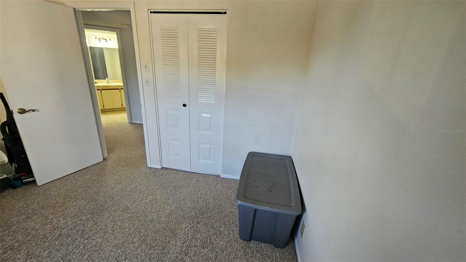 OAKS 03 - Residential