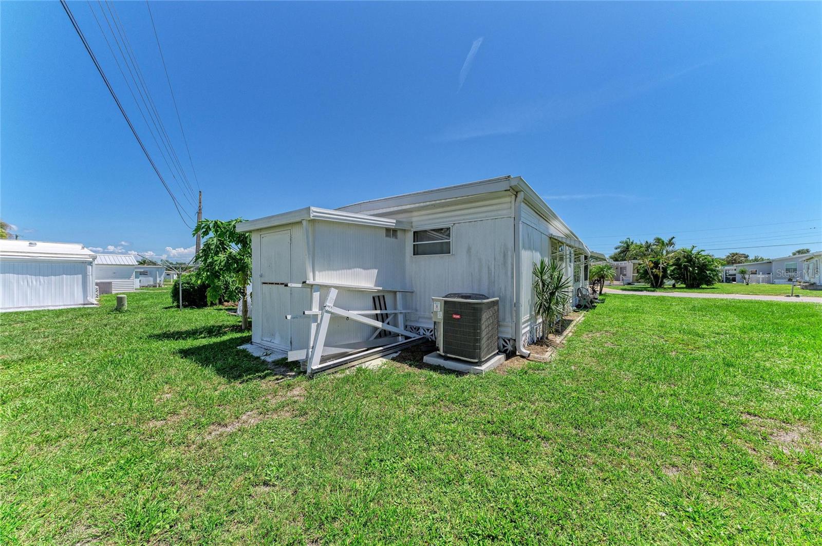 TRI-PAR ESTATES - Residential