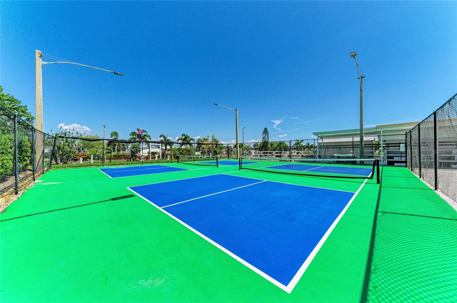 TRI-PAR ESTATES - Residential