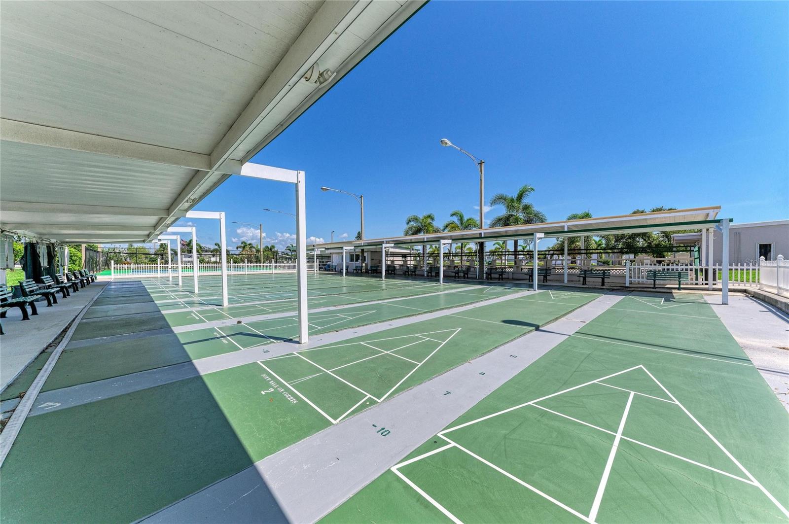 TRI-PAR ESTATES - Residential