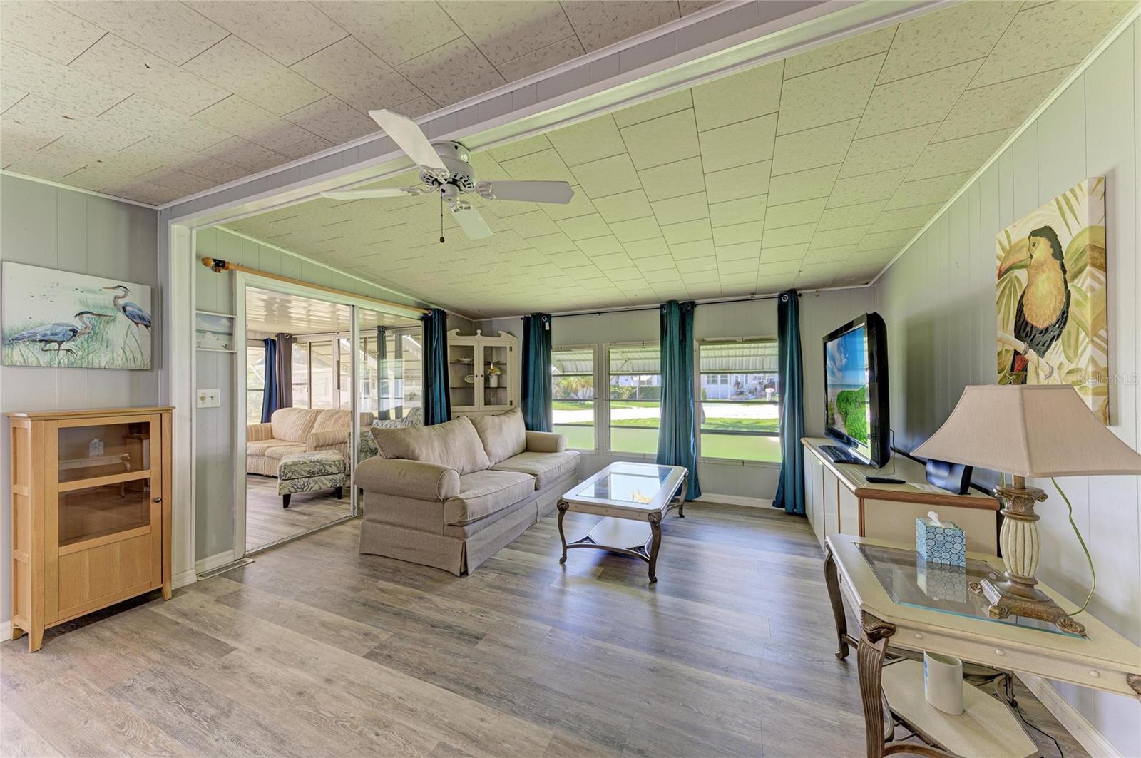 TRI-PAR ESTATES - Residential