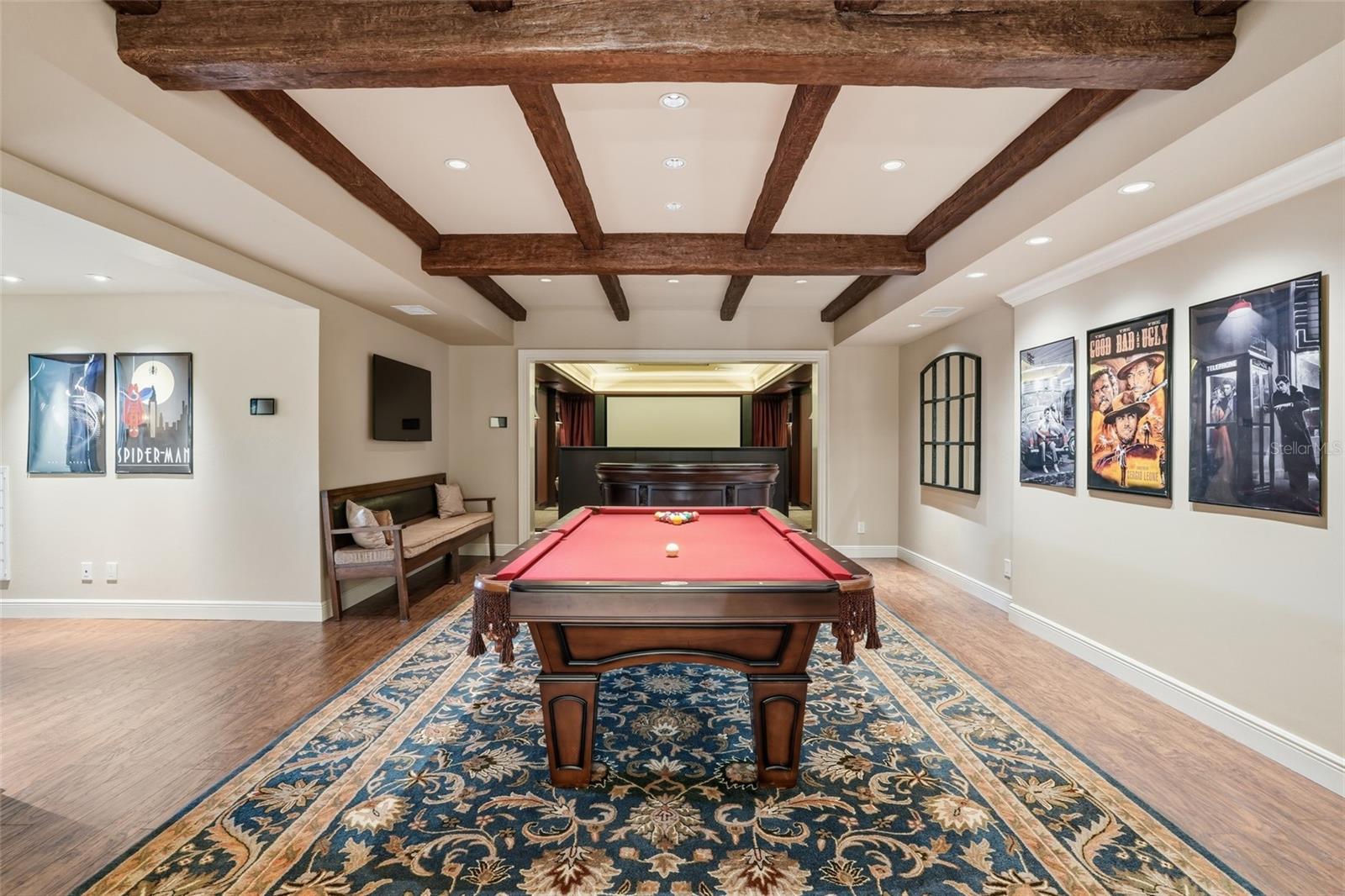 COLONIAL FARMS - Residential