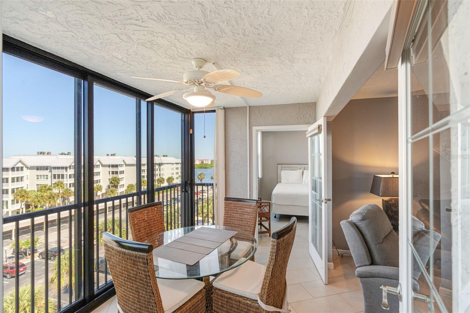 HARBOR TOWERS Y & R - Residential