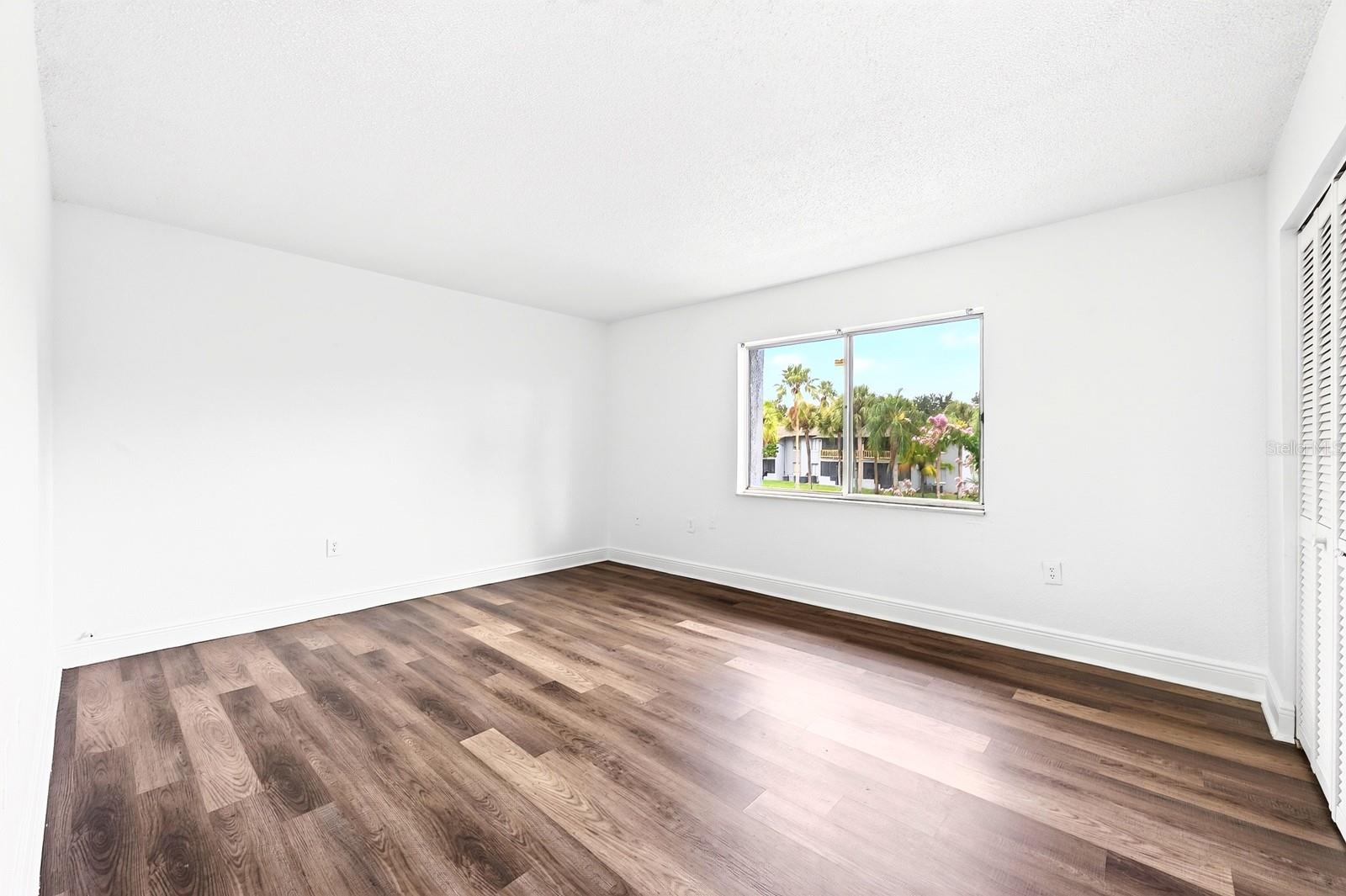 MILLENNIUM PALMS - Residential