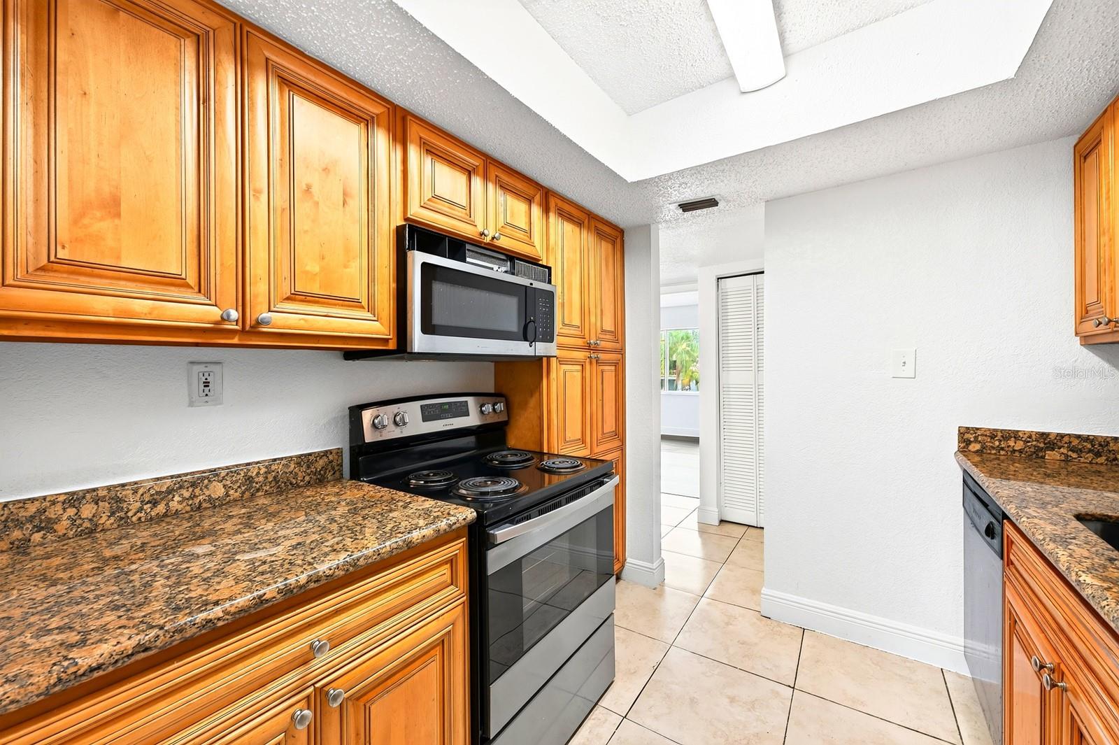 MILLENNIUM PALMS - Residential