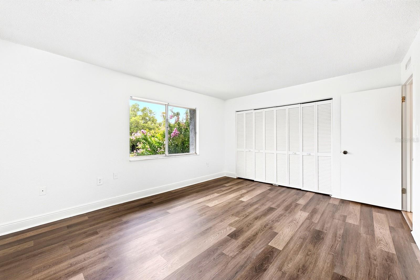 MILLENNIUM PALMS - Residential