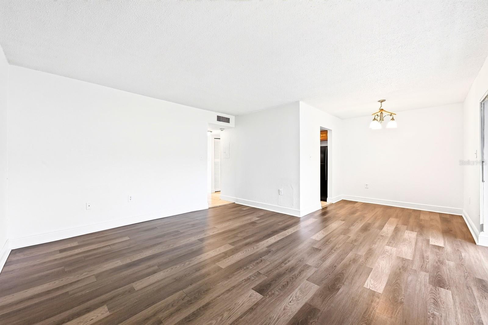 MILLENNIUM PALMS - Residential