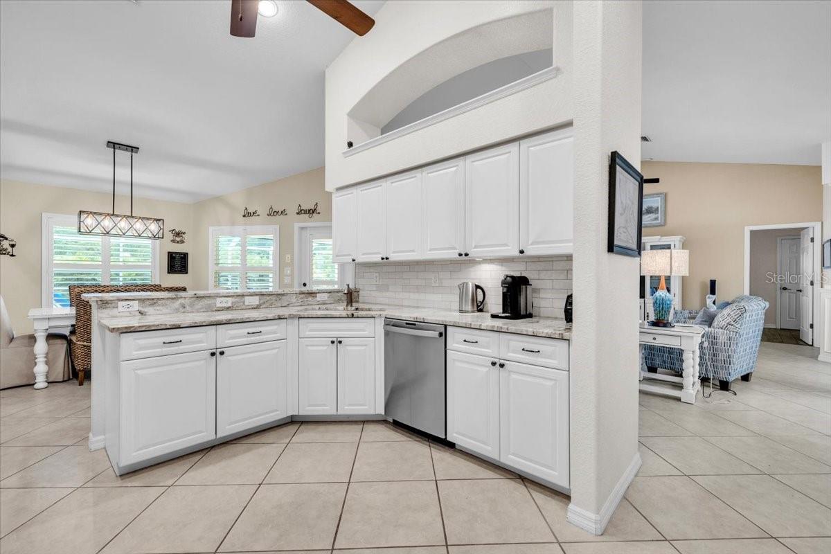 ROTONDA WEST PINE VALLEY - Residential