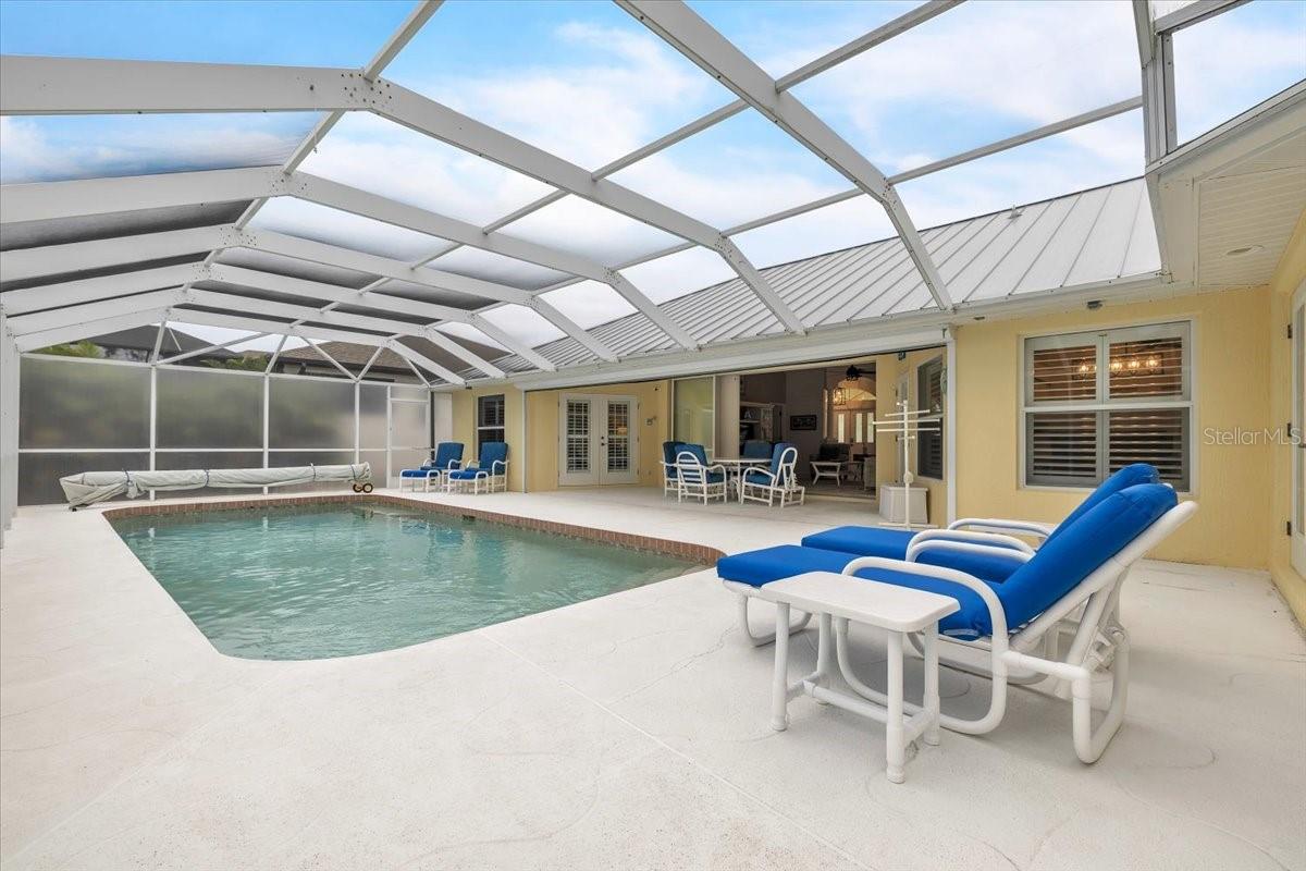 ROTONDA WEST PINE VALLEY - Residential