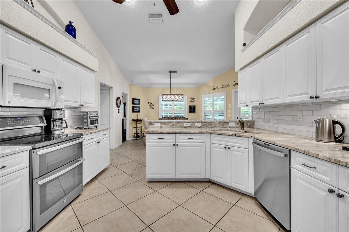 ROTONDA WEST PINE VALLEY - Residential