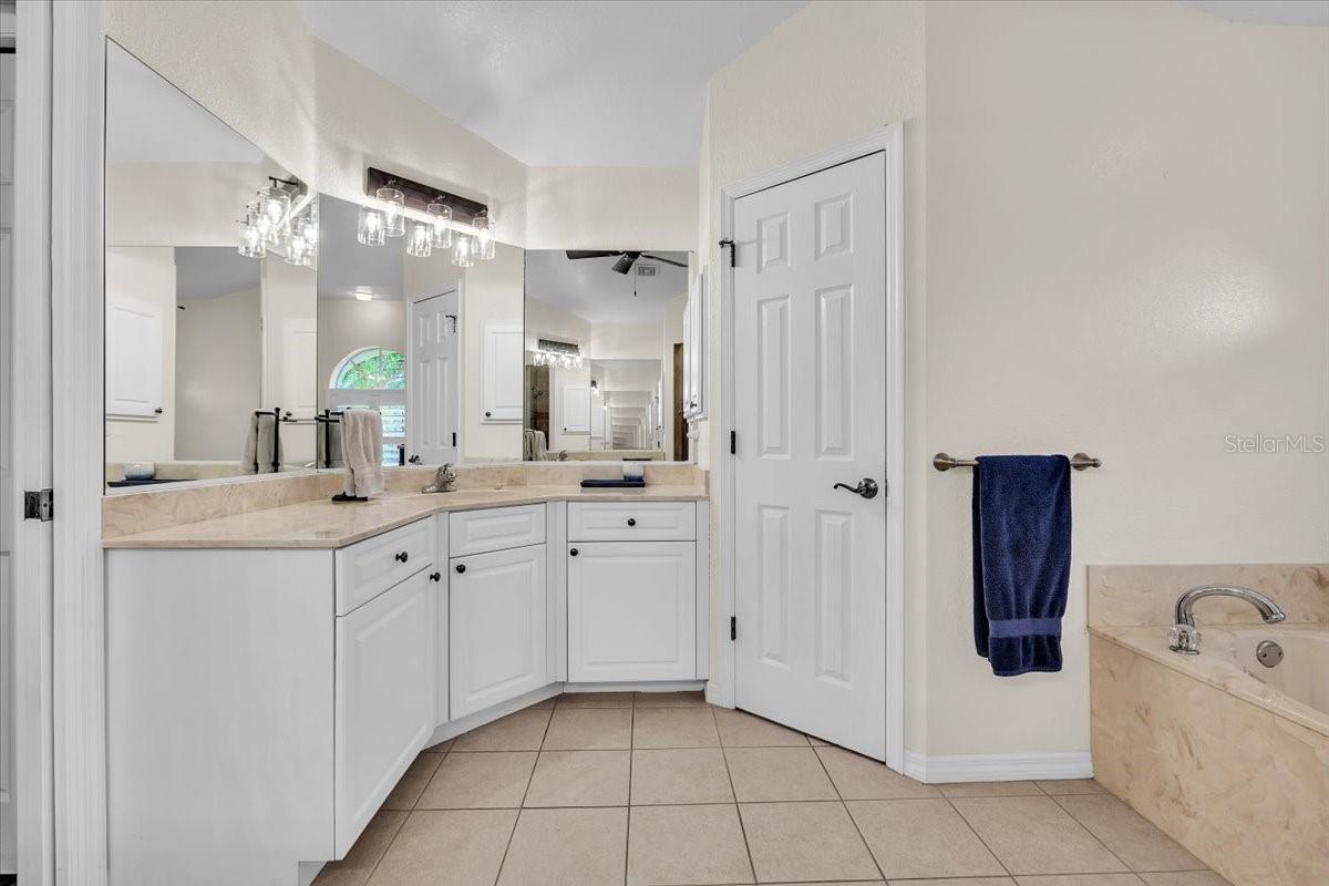 ROTONDA WEST PINE VALLEY - Residential