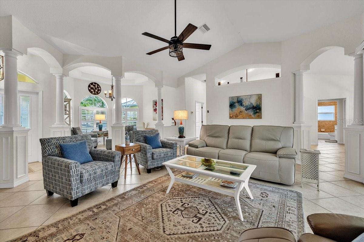 ROTONDA WEST PINE VALLEY - Residential