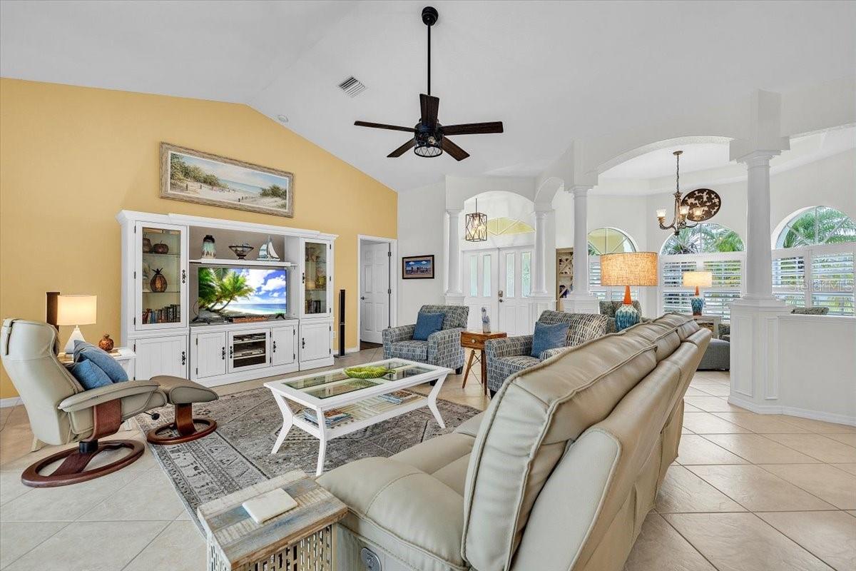 ROTONDA WEST PINE VALLEY - Residential