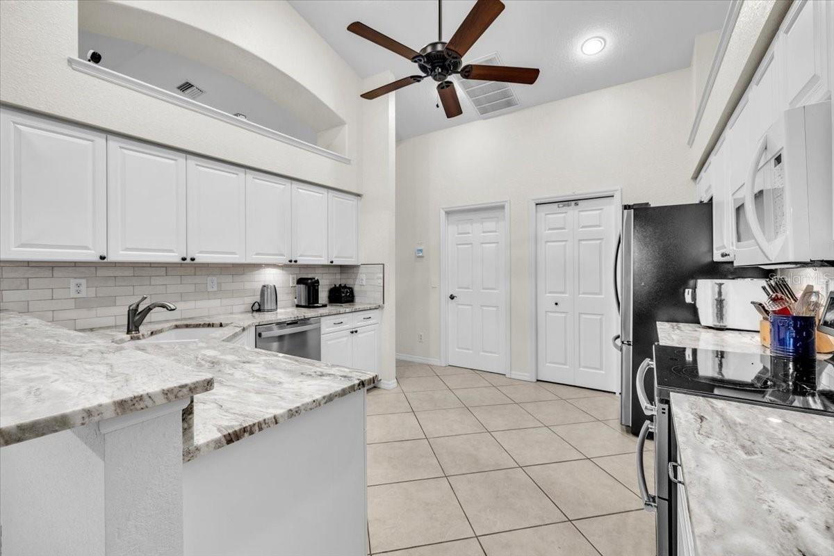 ROTONDA WEST PINE VALLEY - Residential