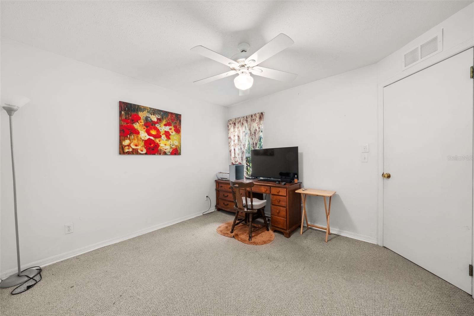 SUN N LAKES - Residential