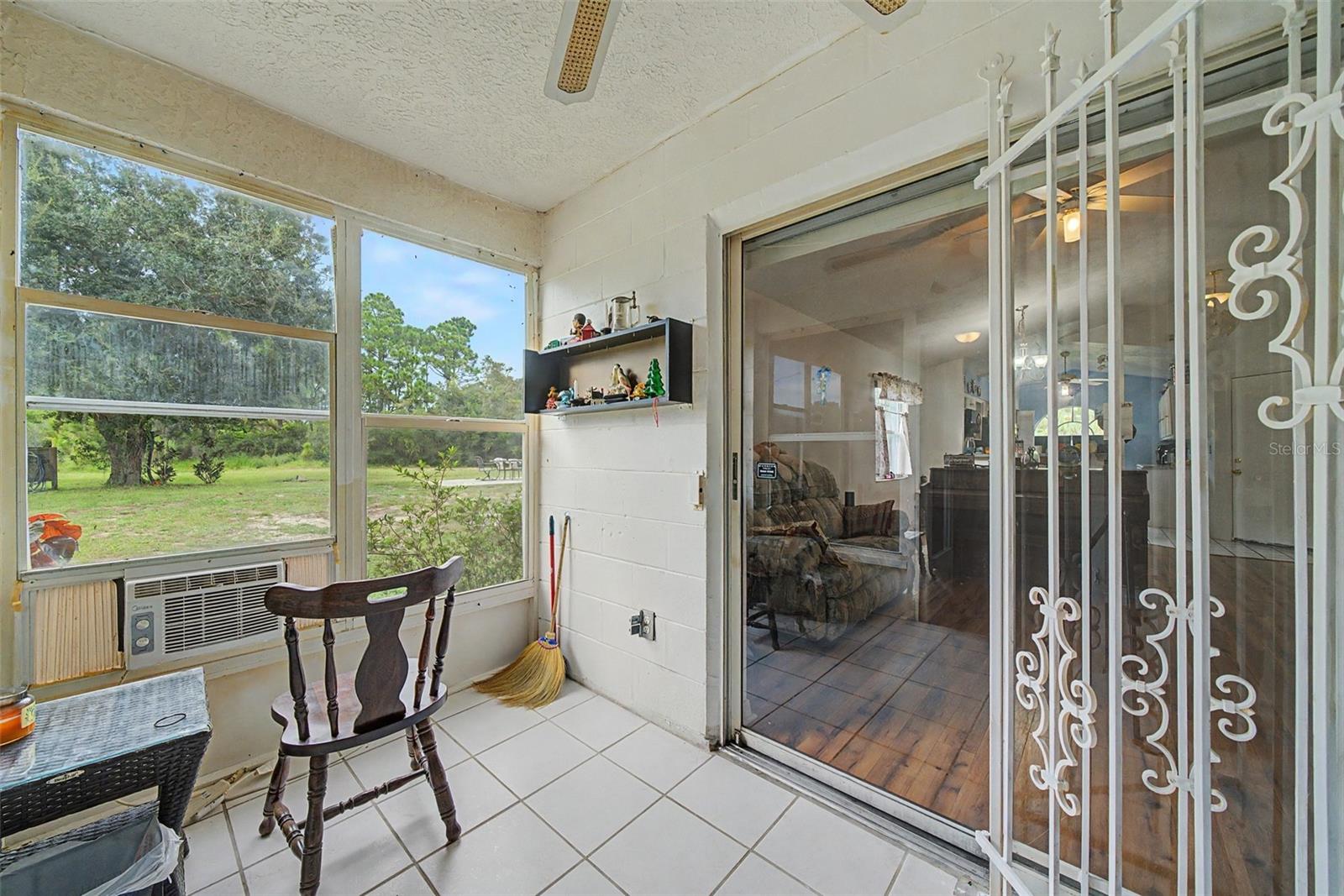 SUN N LAKES - Residential
