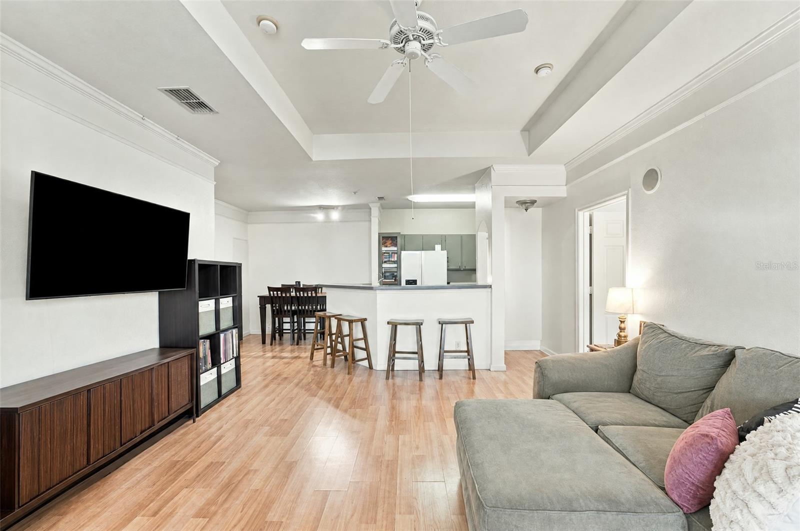 HAMPTONS/METROWEST - Residential