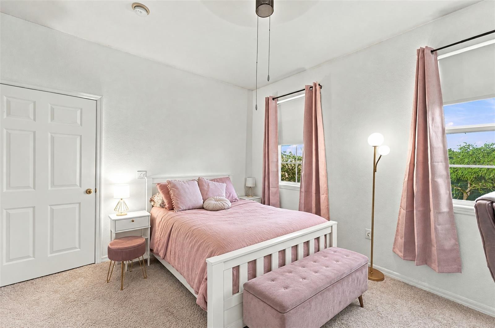 HAMPTONS/METROWEST - Residential