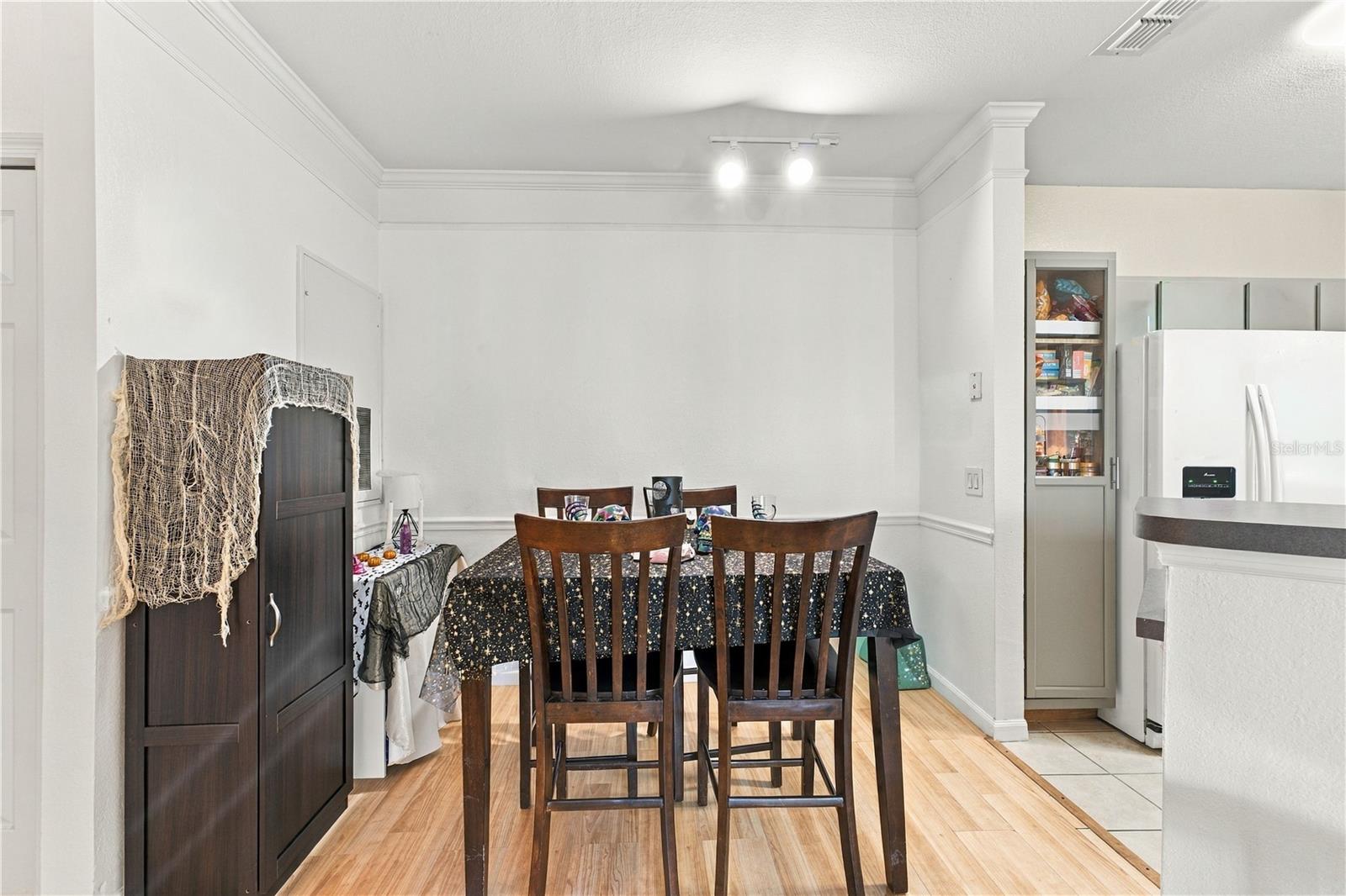 HAMPTONS/METROWEST - Residential