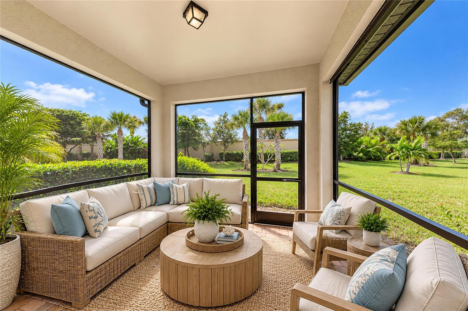 SANDHILL PRESERVE - Residential