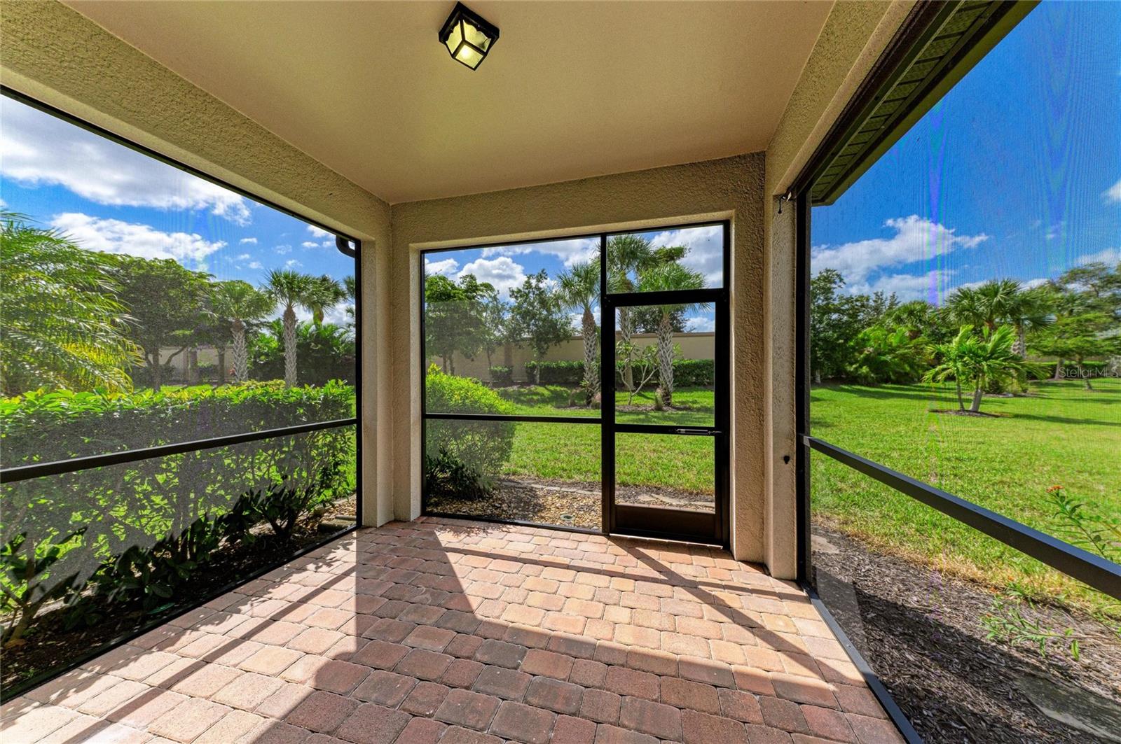 SANDHILL PRESERVE - Residential